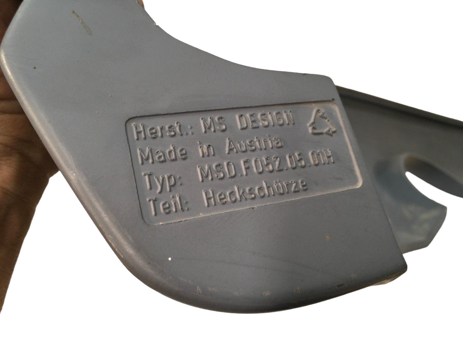 Parachoques trasero Ford Fiesta V - 