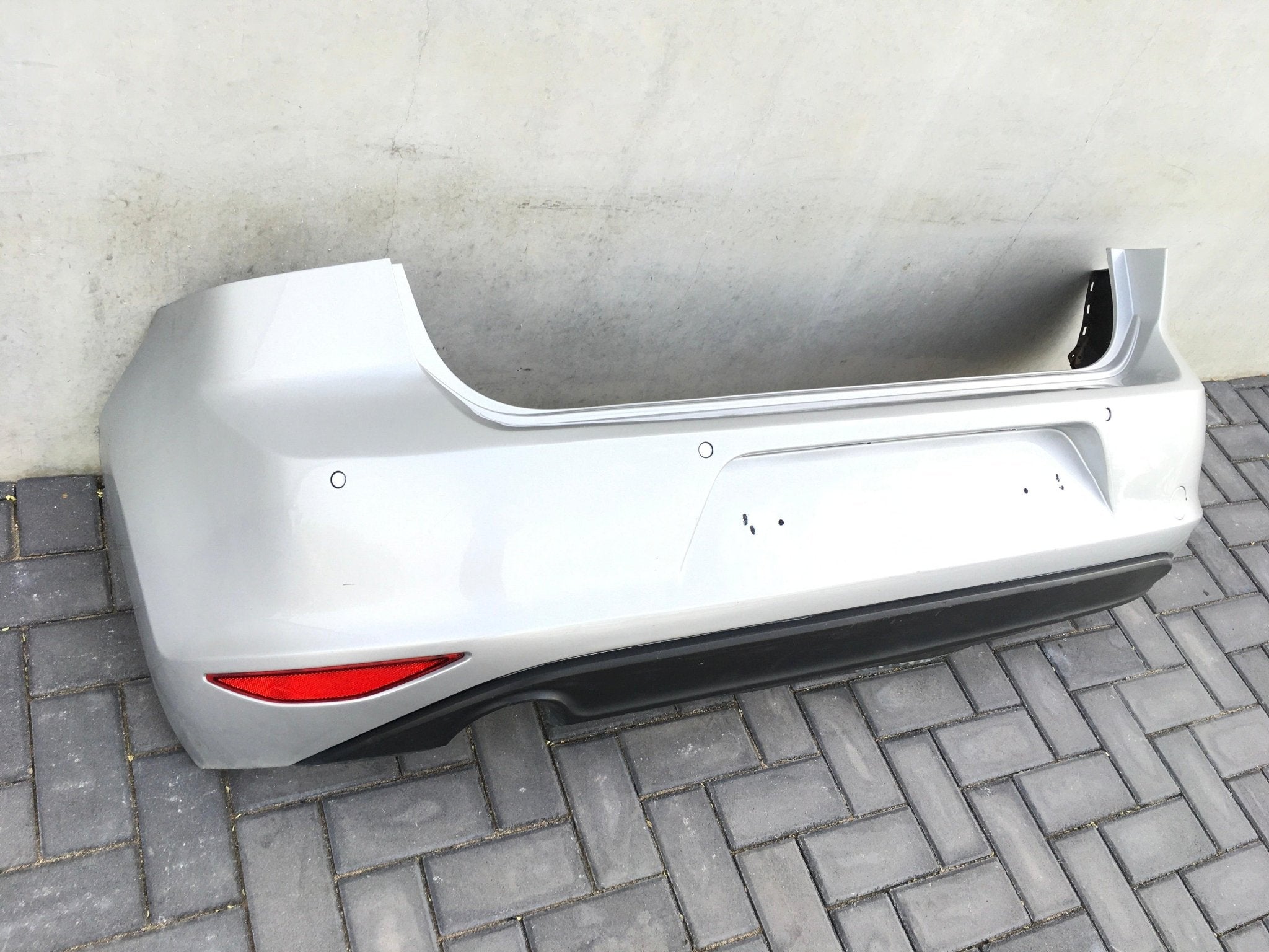 Parachoques trasero VW Golf VII - 5G6807421