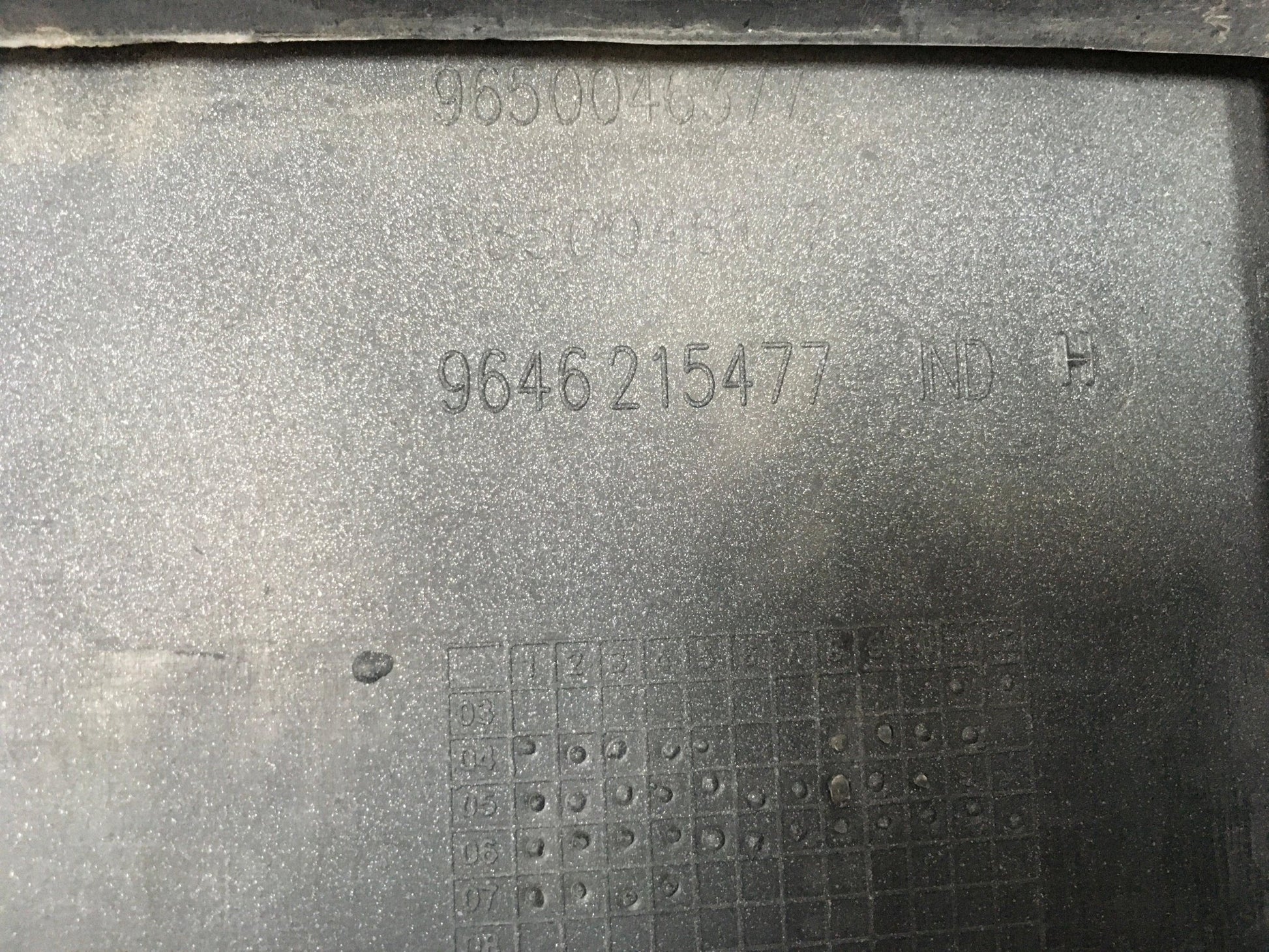 Paragolpes delantero Citroen C4 I - 9646215477