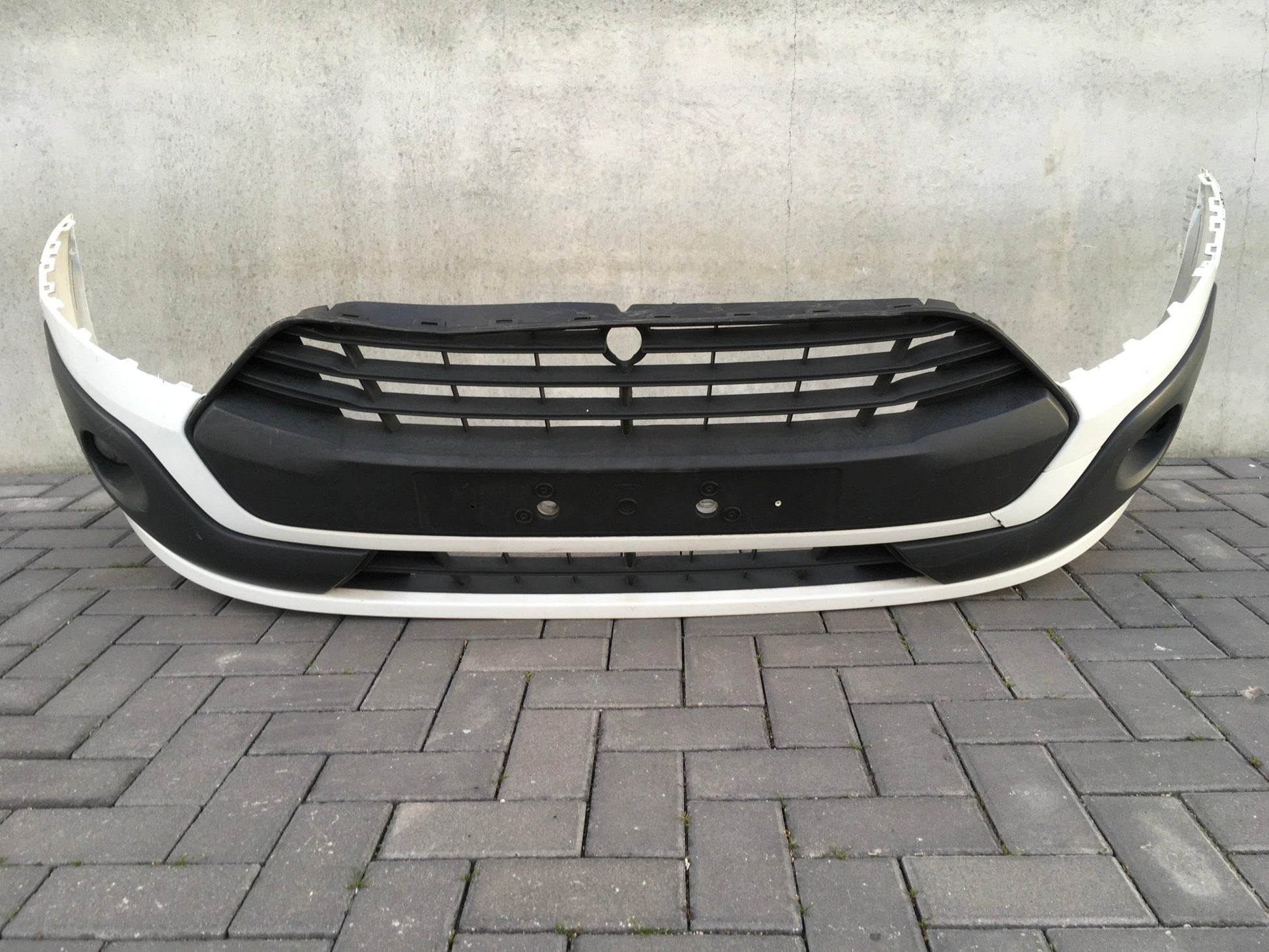 Paragolpes delantero Ford Transit Custom - BK21R17757AB