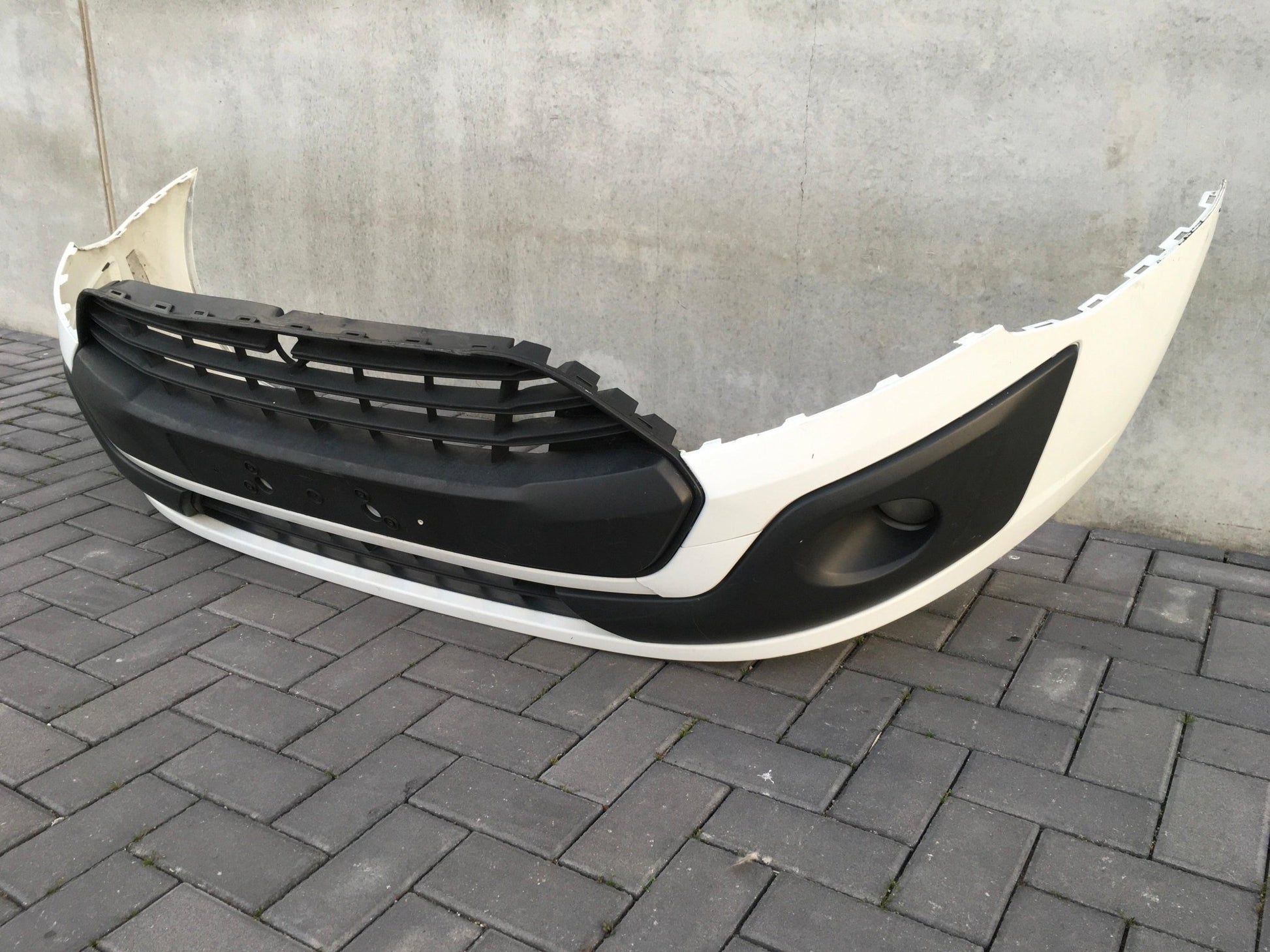 Paragolpes delantero Ford Transit Custom - BK21R17757AB