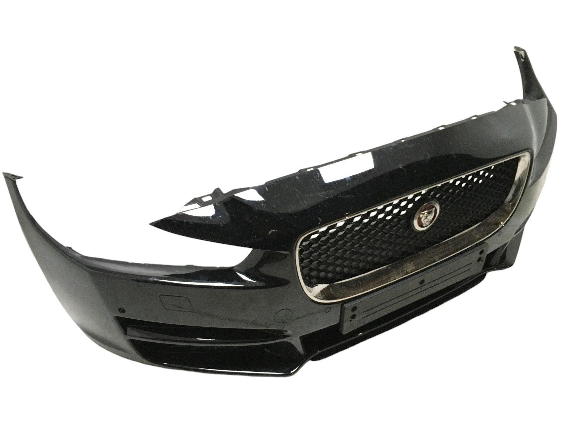 Paragolpes delantero Jaguar XE - GX7317F003AA