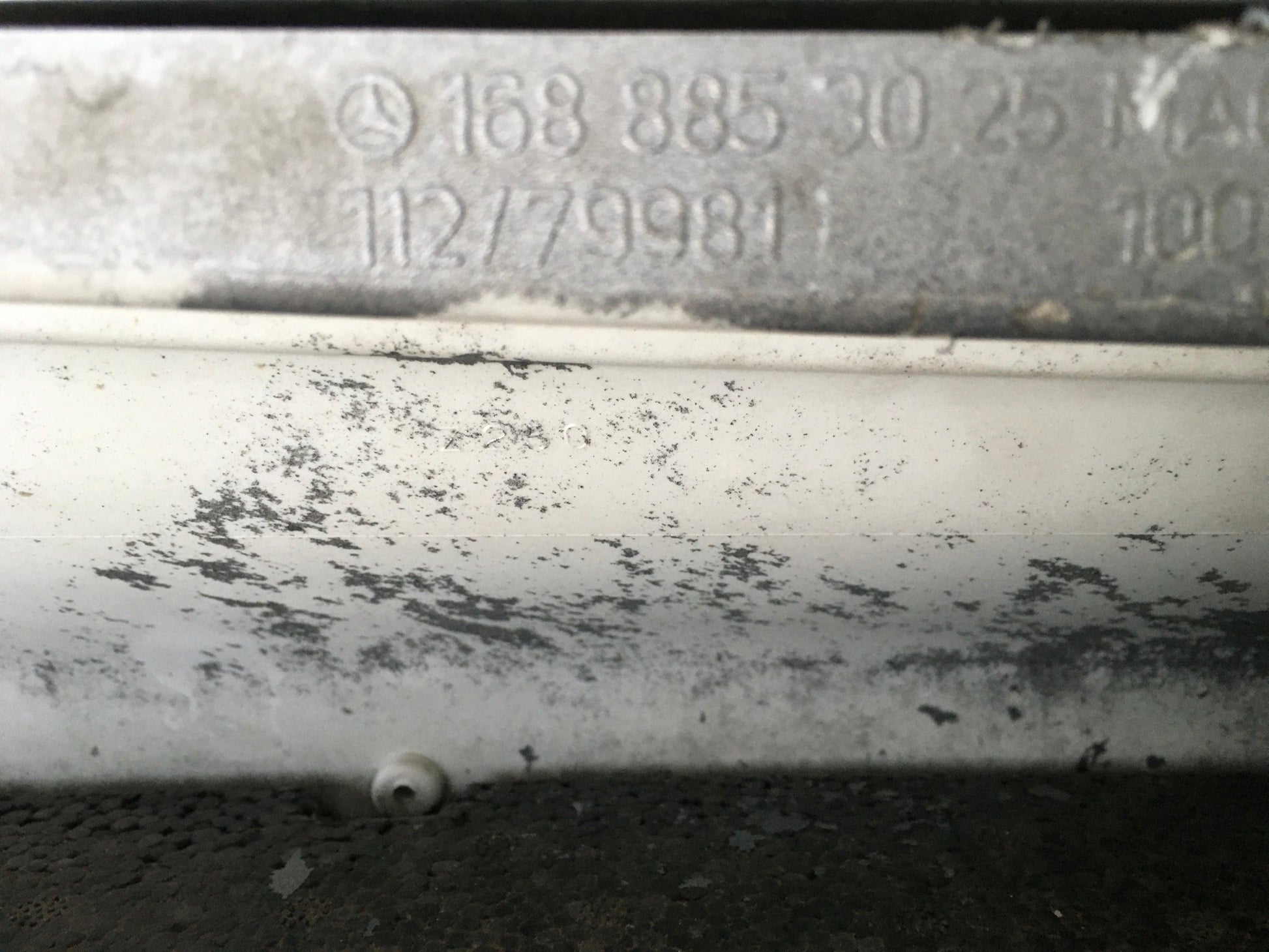 Paragolpes delantero Mercedes W168 Fase 2 - A1688850025