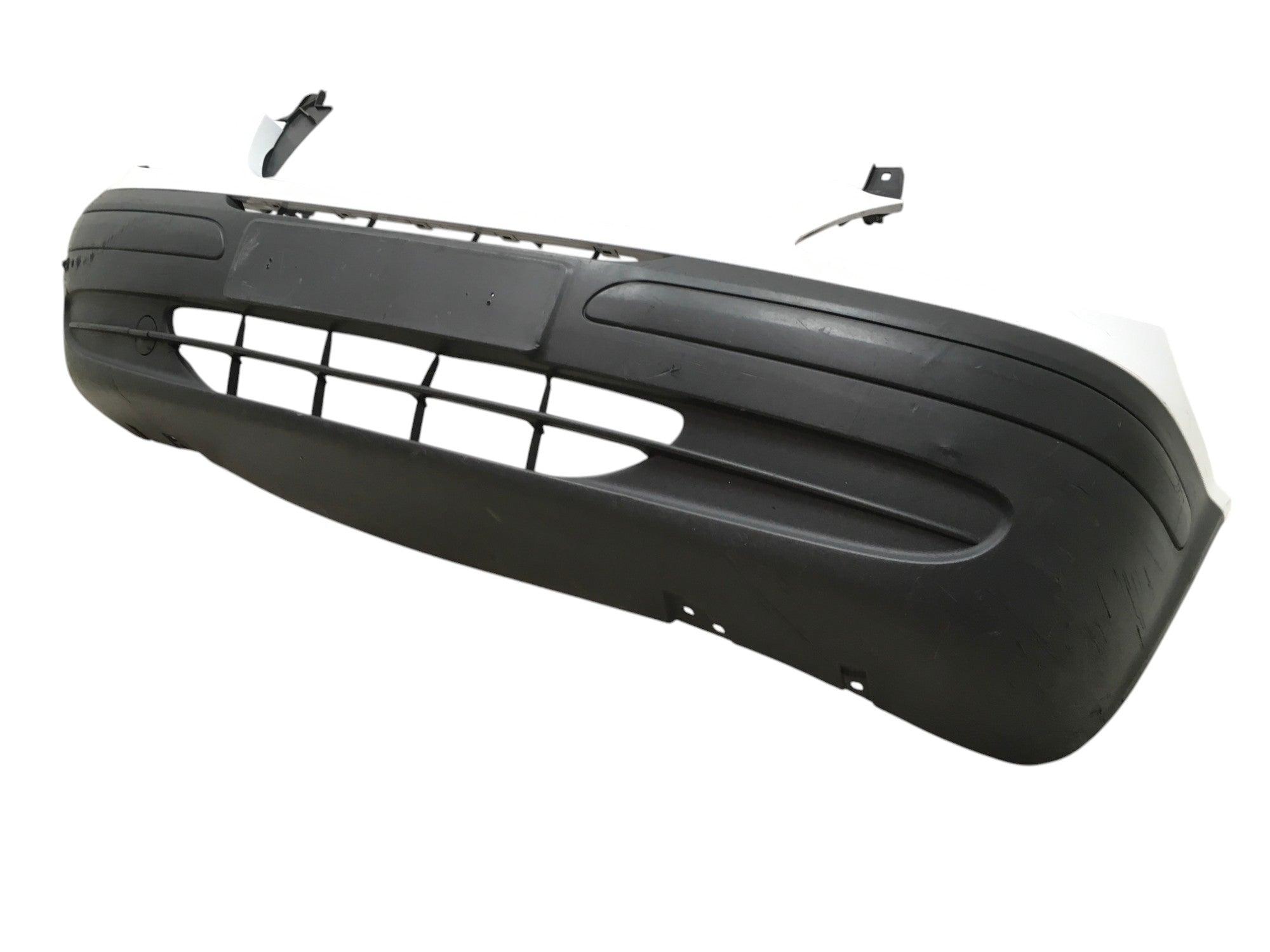 Paragolpes delantero Mercedes W639 - A6398805070