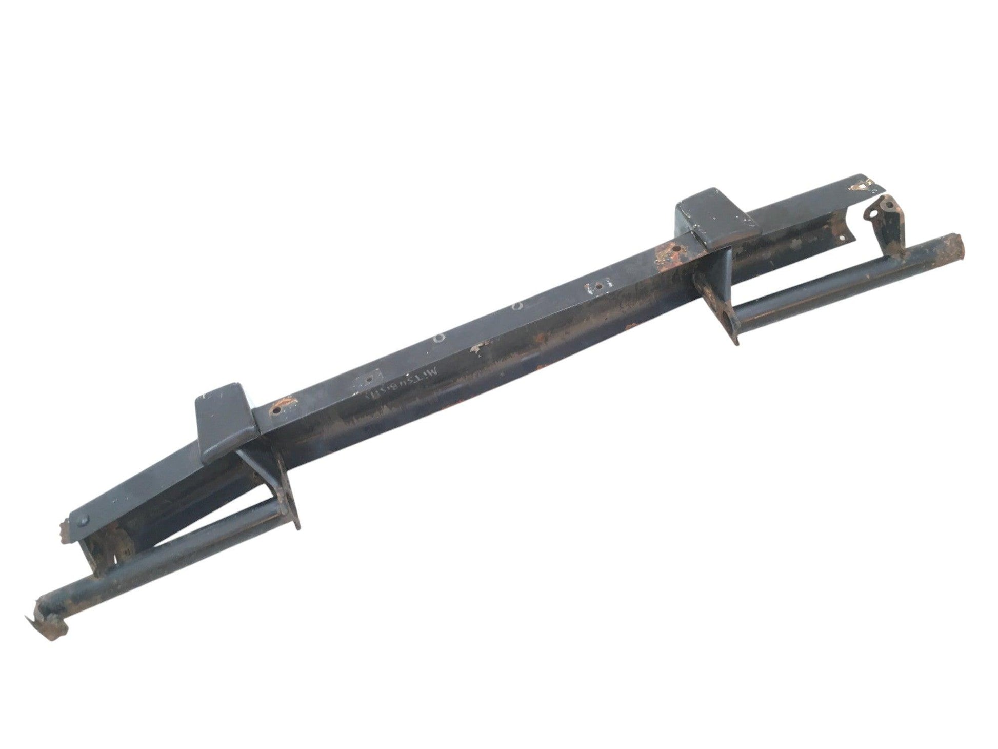 Paragolpes delantero Mitsubishi Montero L040 - MB593061 _