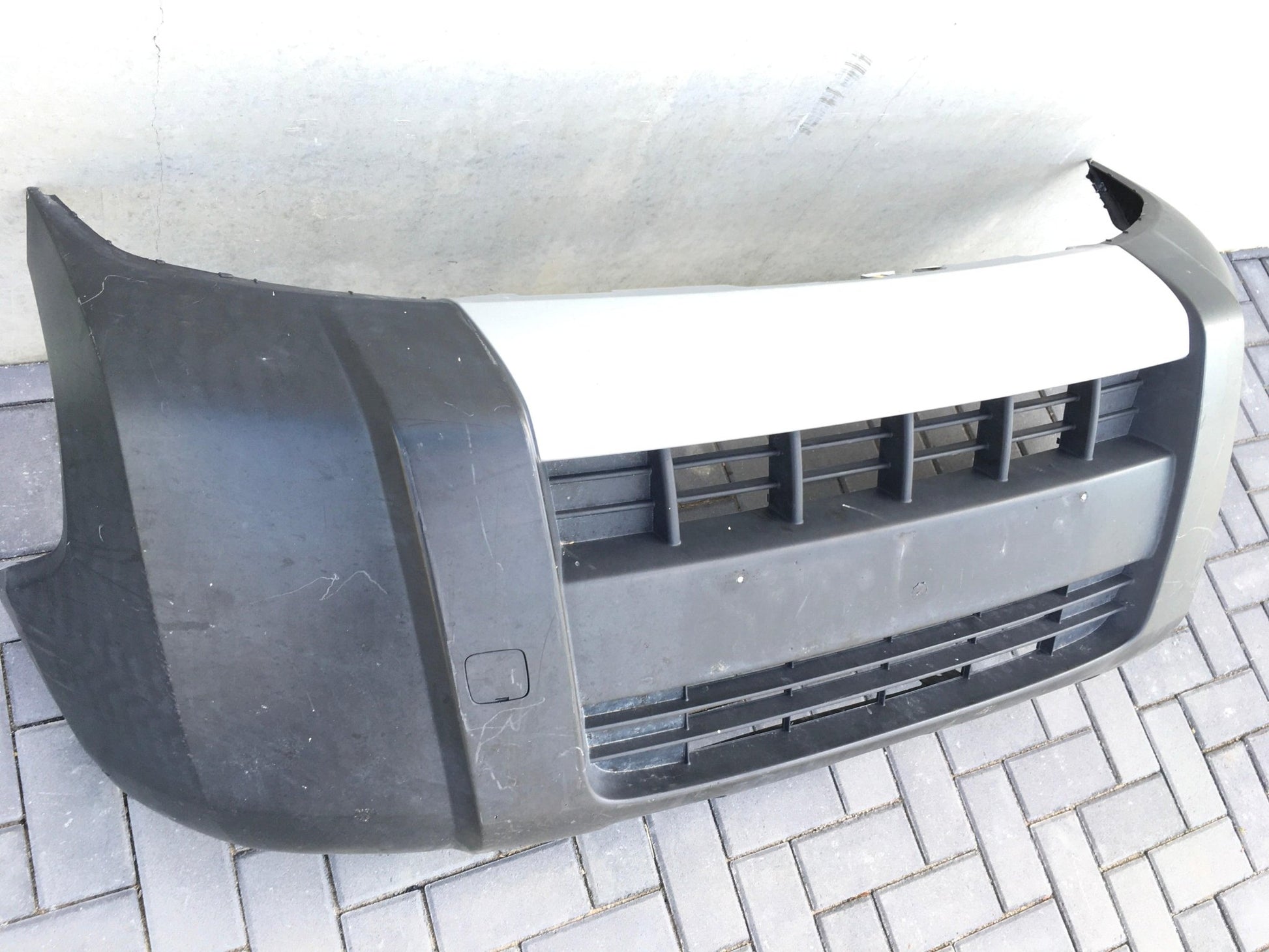 Paragolpes delantero Peugeot Bipper - 1308778070