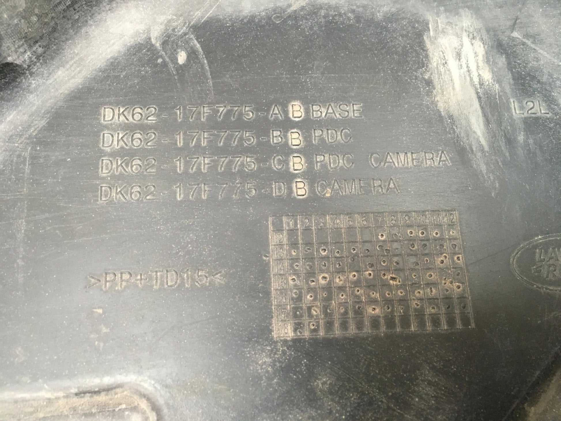 Paragolpes delantero Range Rover Sport L494 - DK6217F775AB