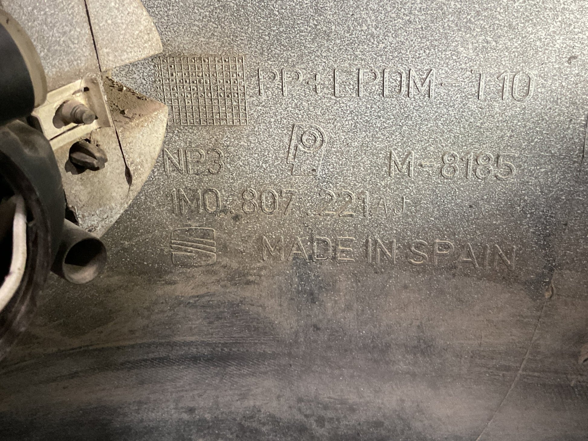 Paragolpes delantero Seat Leon FR 99-05 - 1M0807221AJ