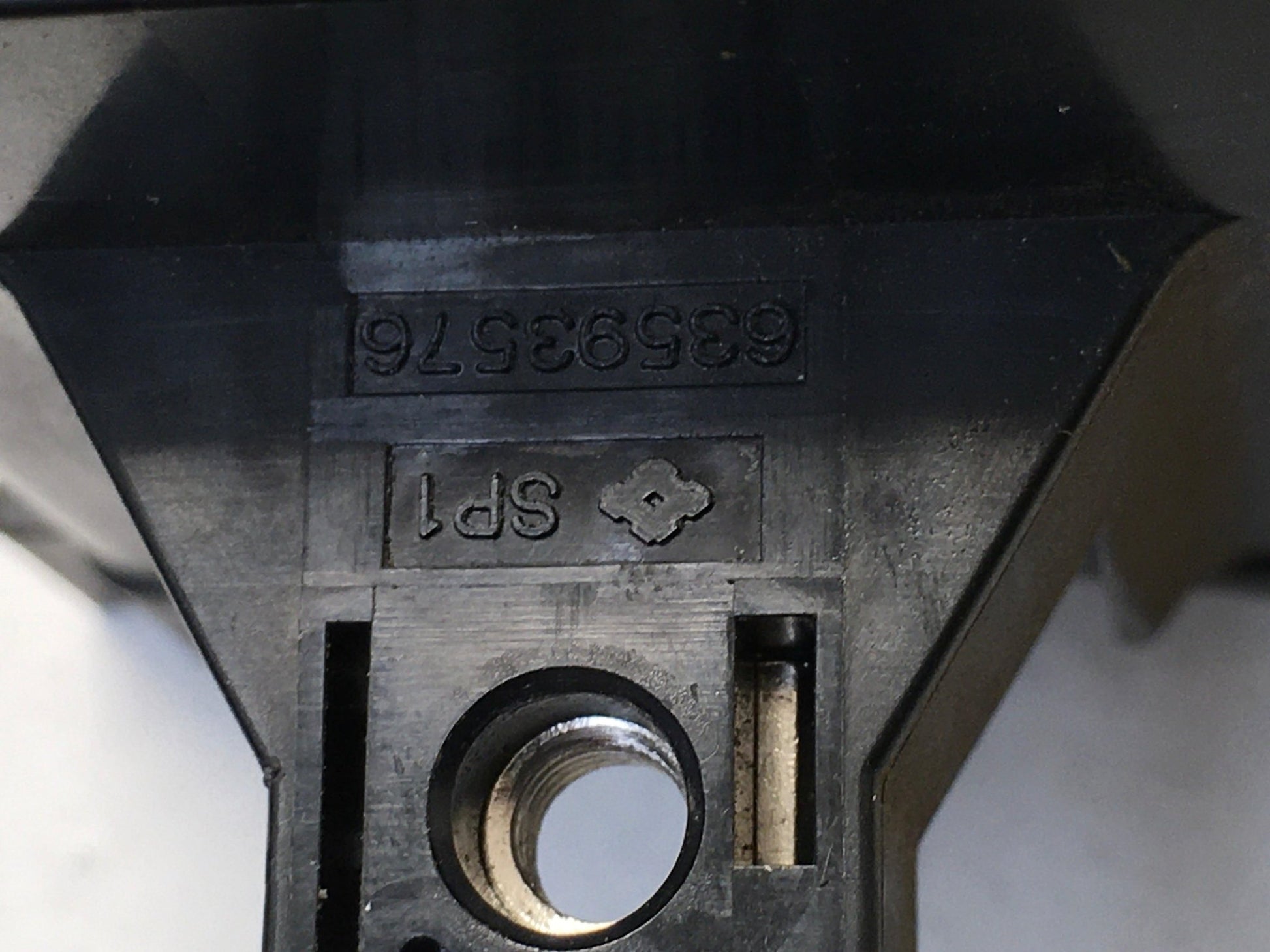 Paragolpes delantero Toyota Rav4 II - 108905108