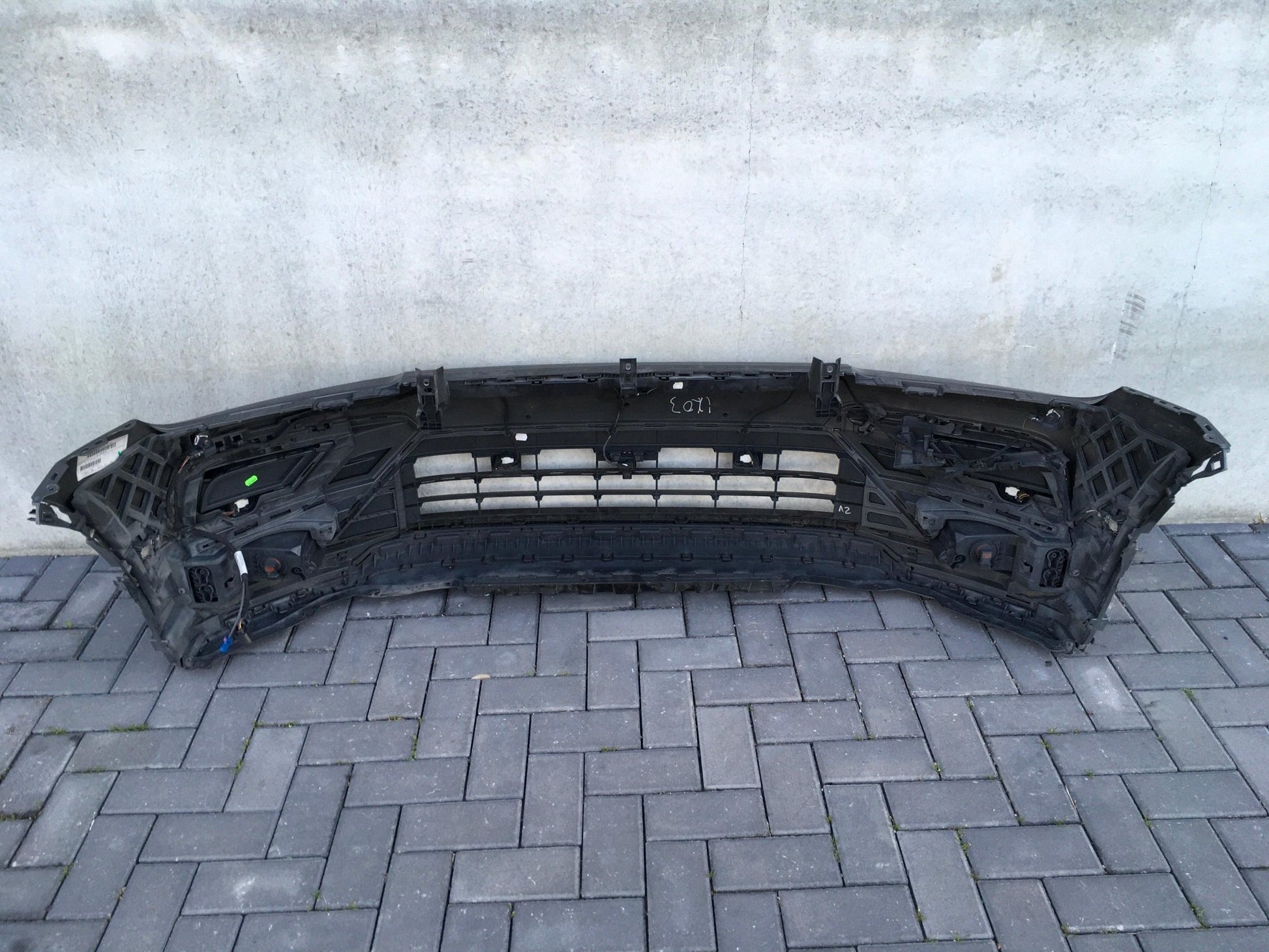 Paragolpes delantero VW Tiguan II R - Line - 5NA807221B