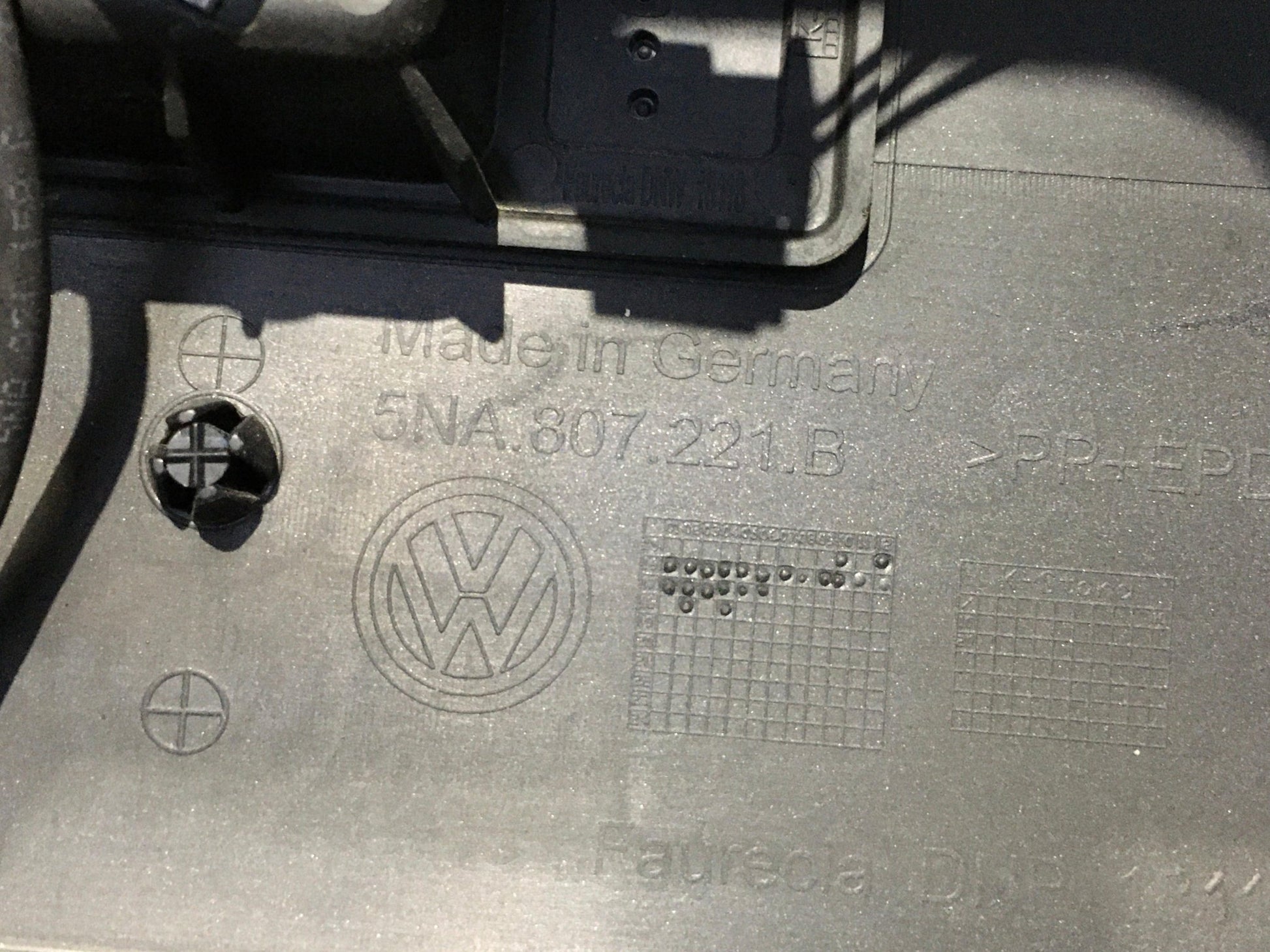 Paragolpes delantero VW Tiguan II R - Line - 5NA807221B