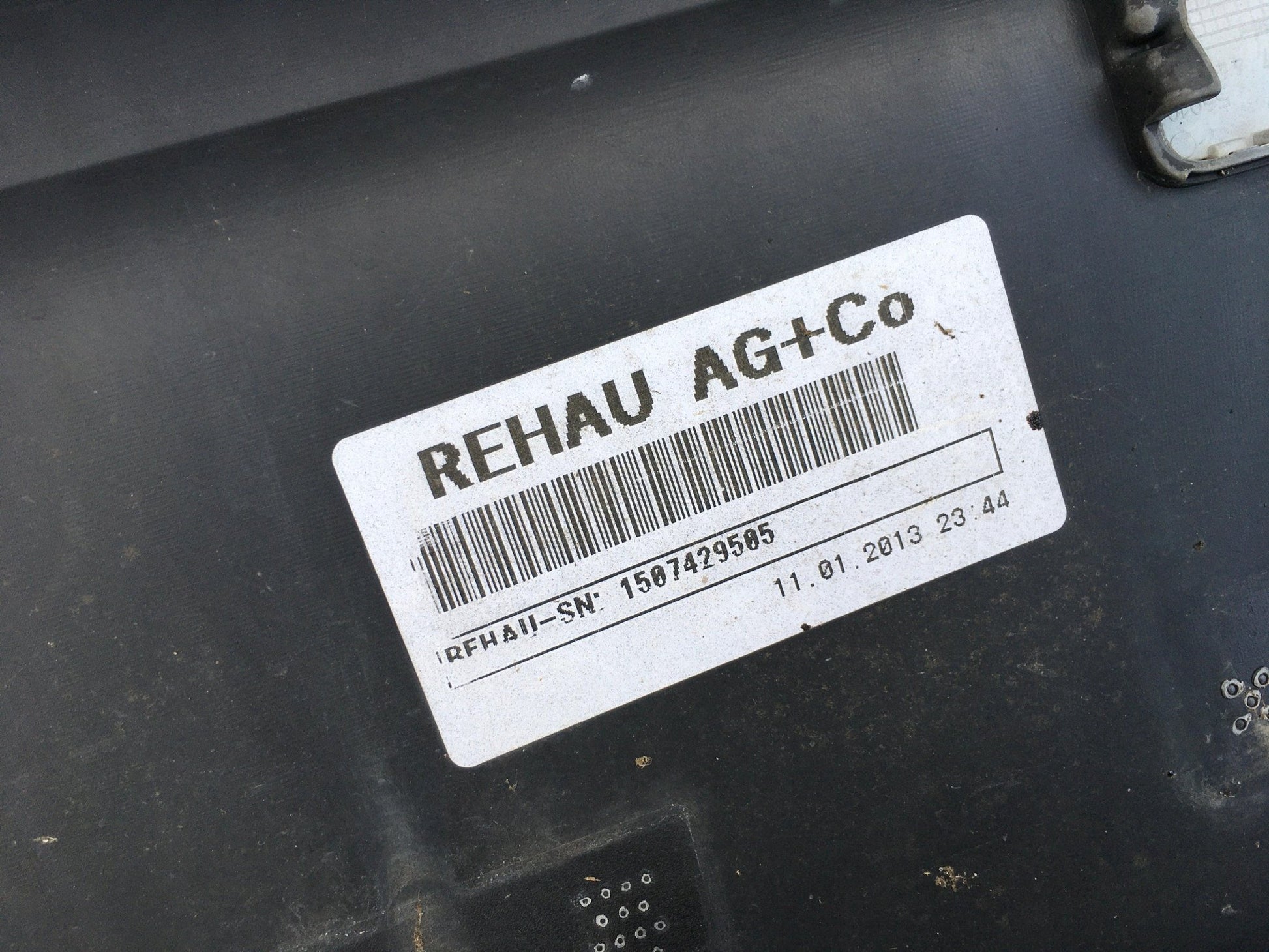 Paragolpes trasero Audi A3 8V - 8V4807511C