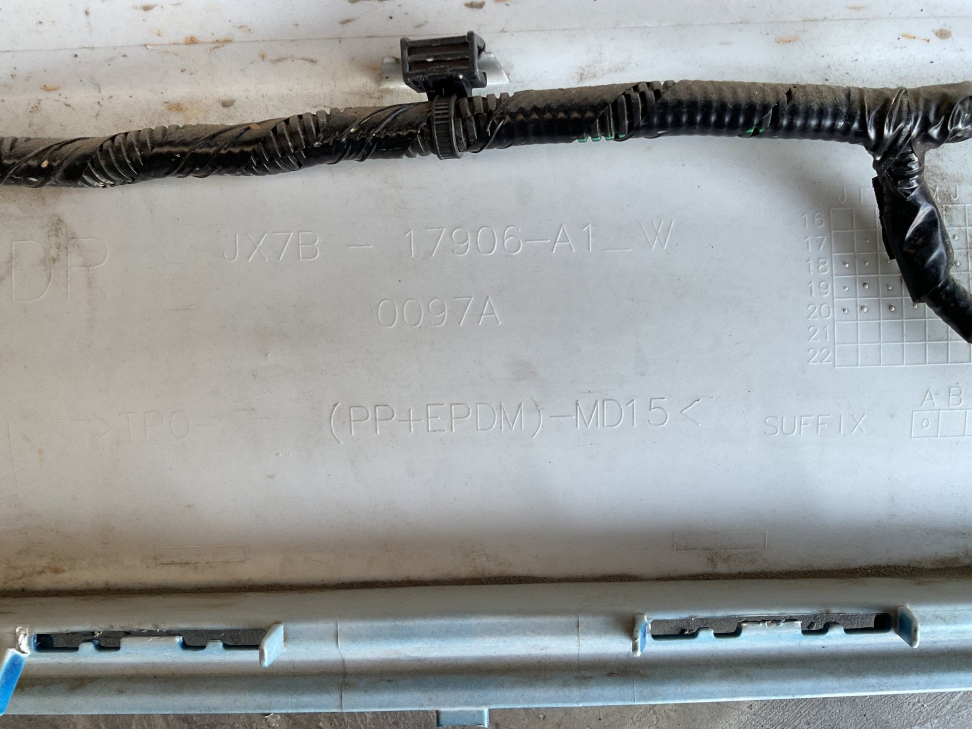 Paragolpes trasero Ford Focus 18-26 - JX7B17906A1