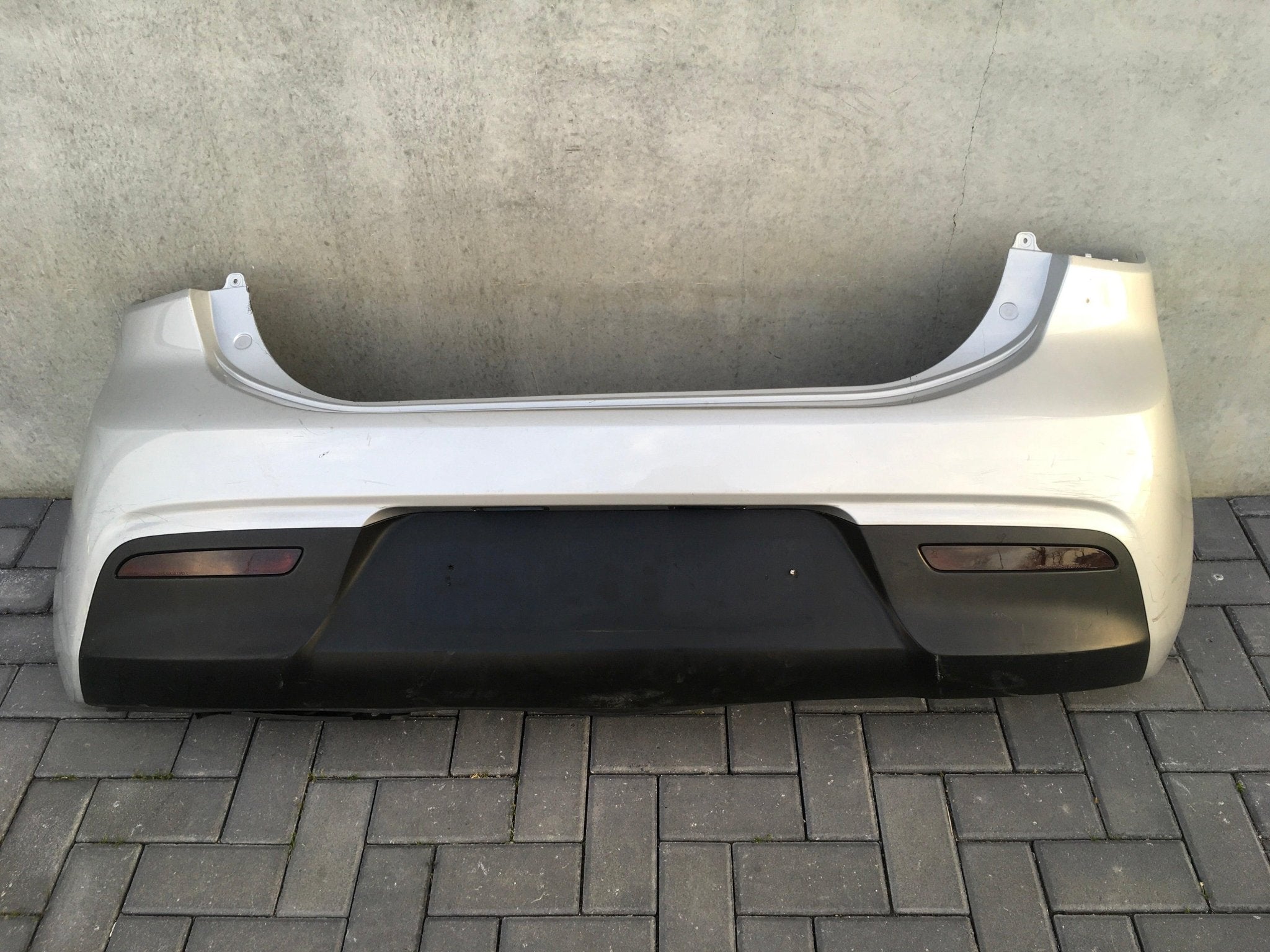 Paragolpes trasero Kia Rio IV YB - 86611H8000