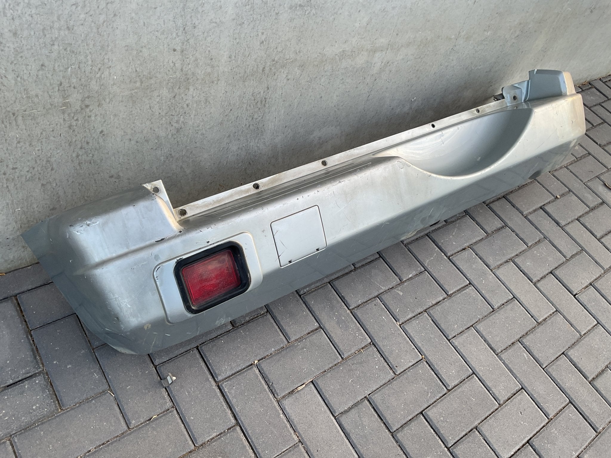 Paragolpes Trasero Mitsubishi Pajero Pini - MR511965 _