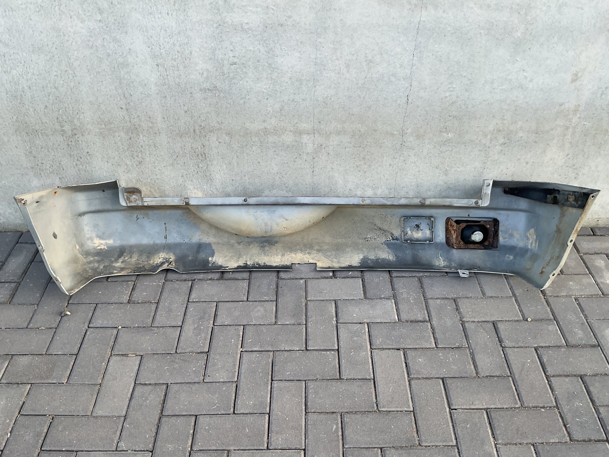 Paragolpes Trasero Mitsubishi Pajero Pini - MR511965 _