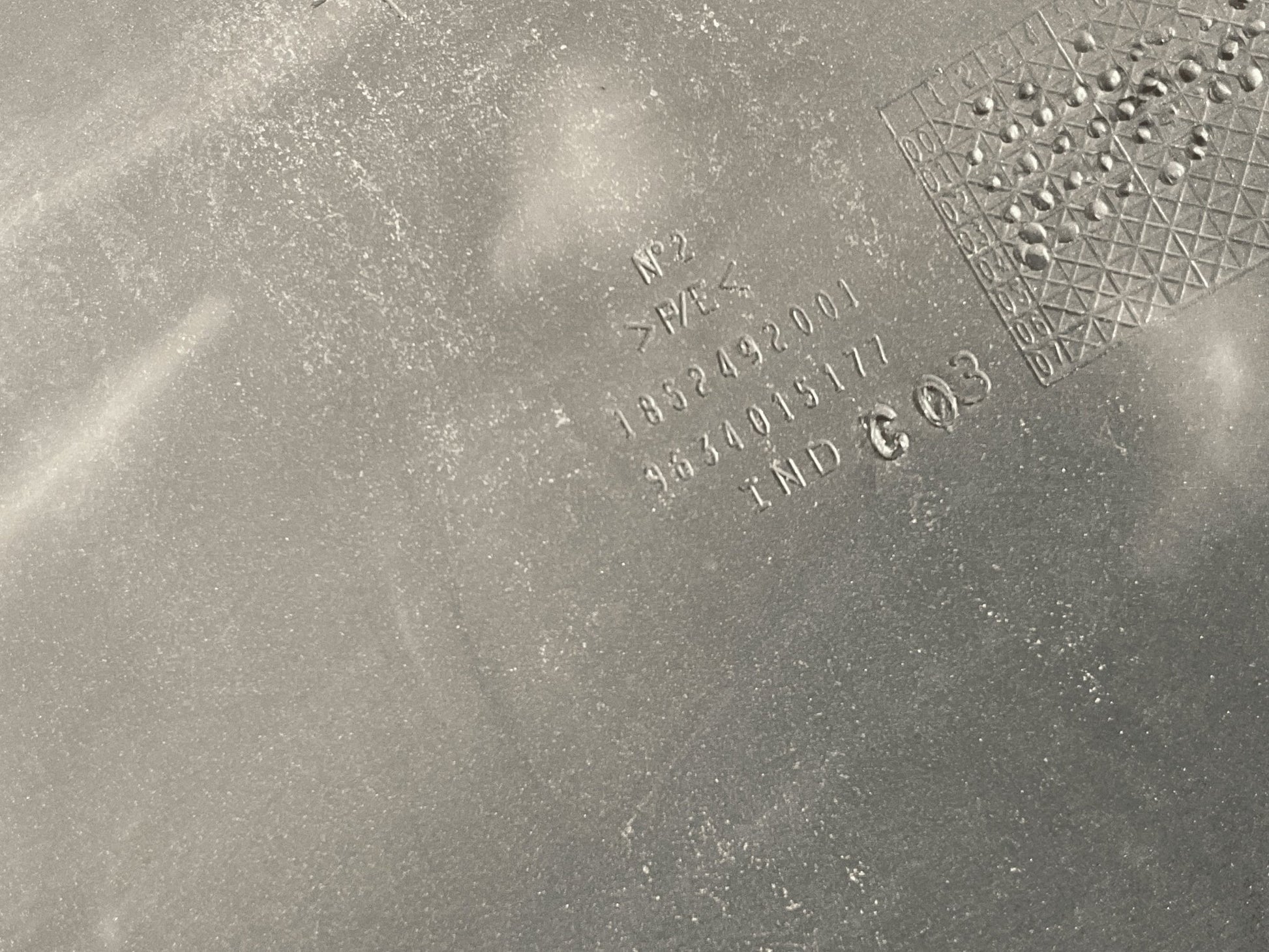 Paragolpes Trasero Peugeot 307 - 9634015177