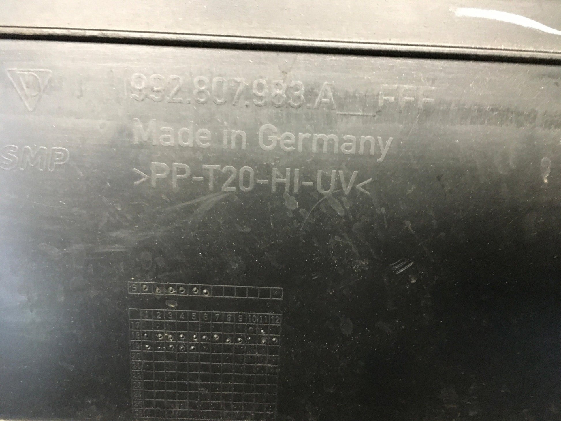 Paragolpes trasero Porsche 911 992 - 992807983A
