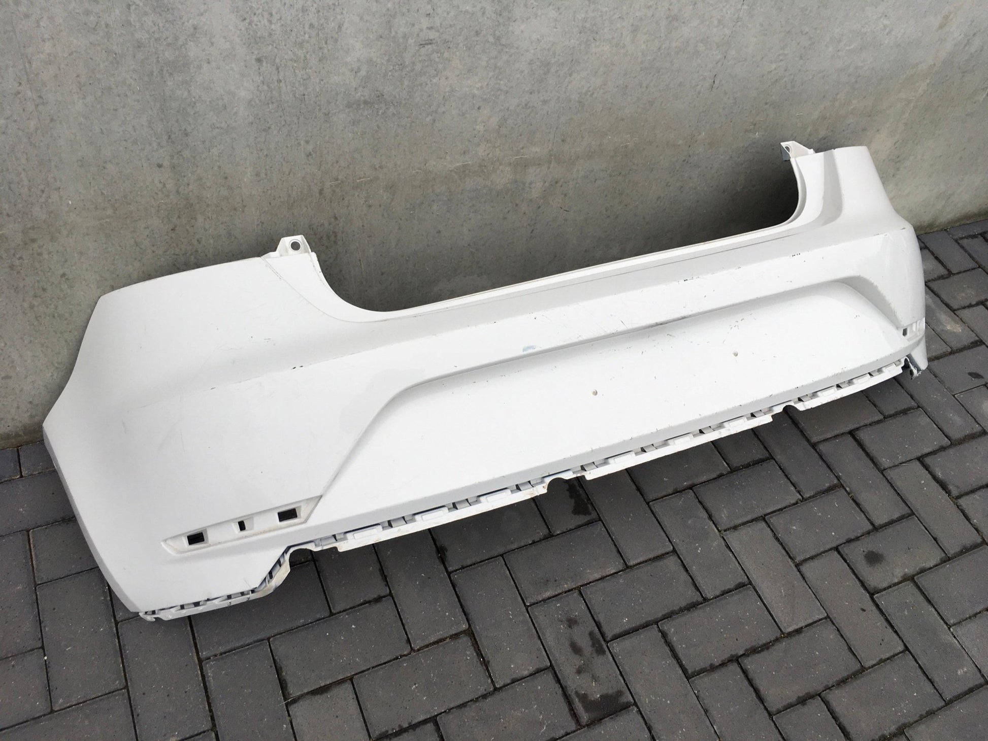 Paragolpes trasero Seat Ibiza IV - 6J4807421E