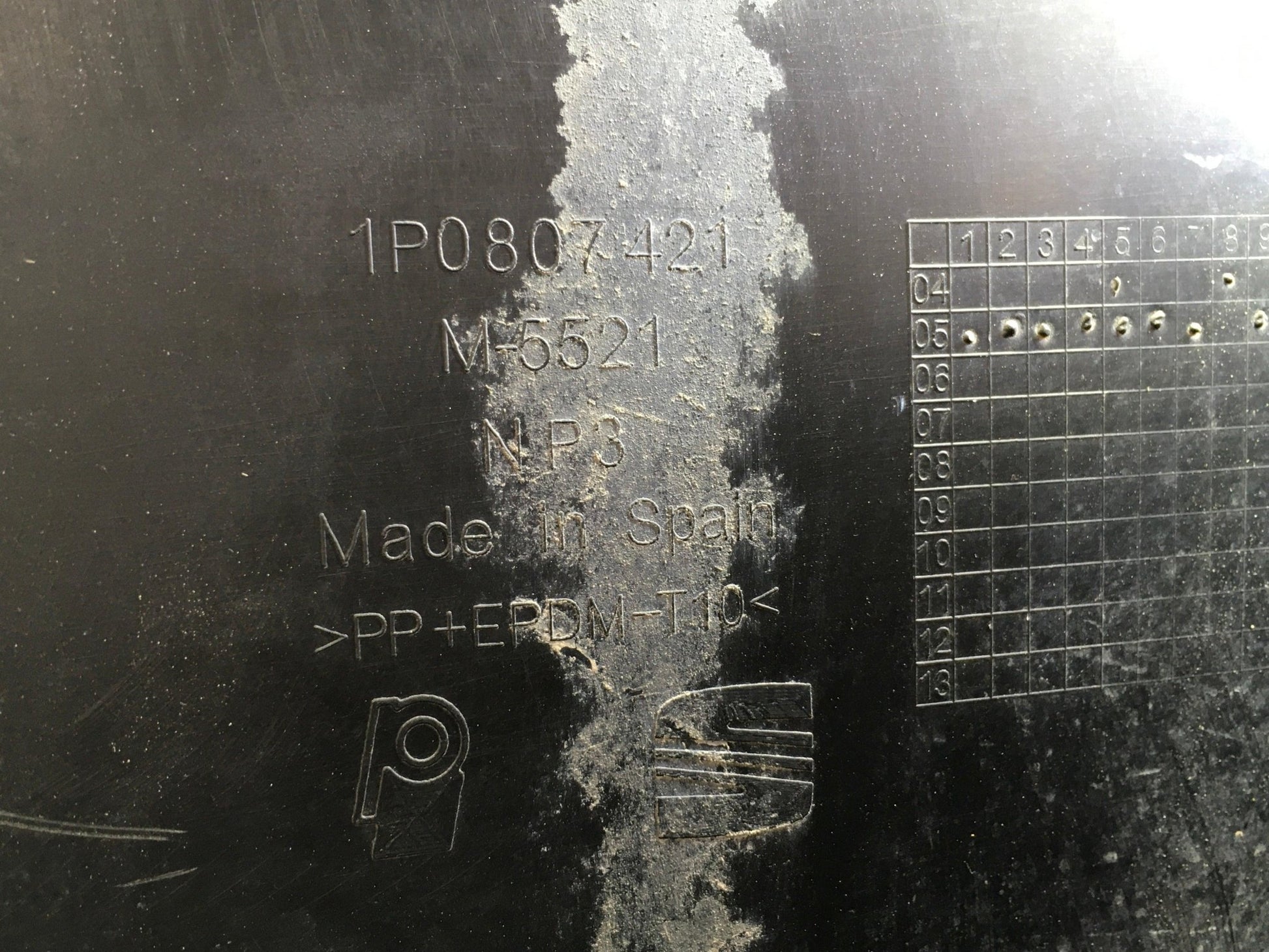 Paragolpes trasero Seat Leon II - 1P0807421_