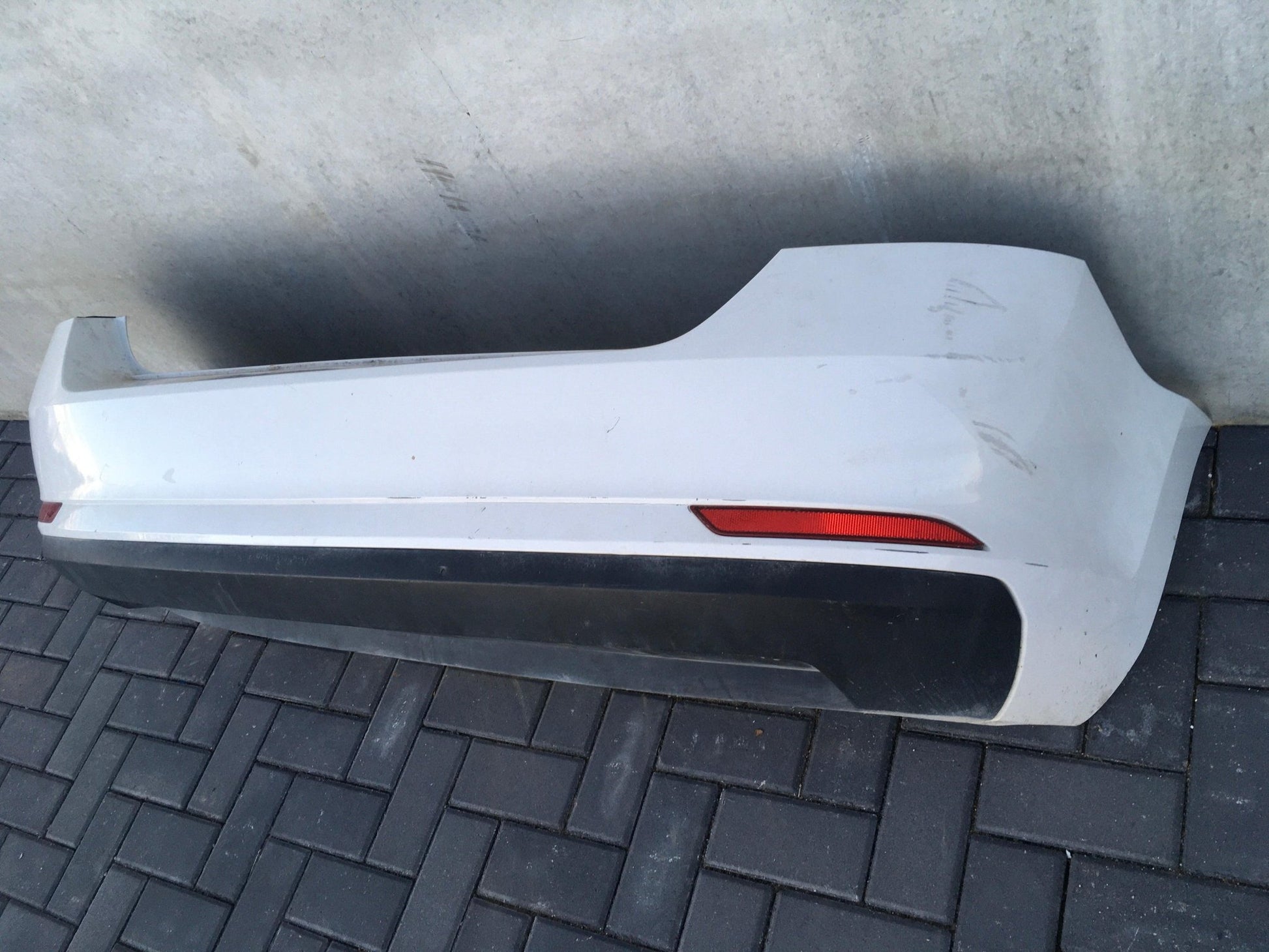 Paragolpes trasero Skoda rapid 5JJ807421B - 5JJ807421B