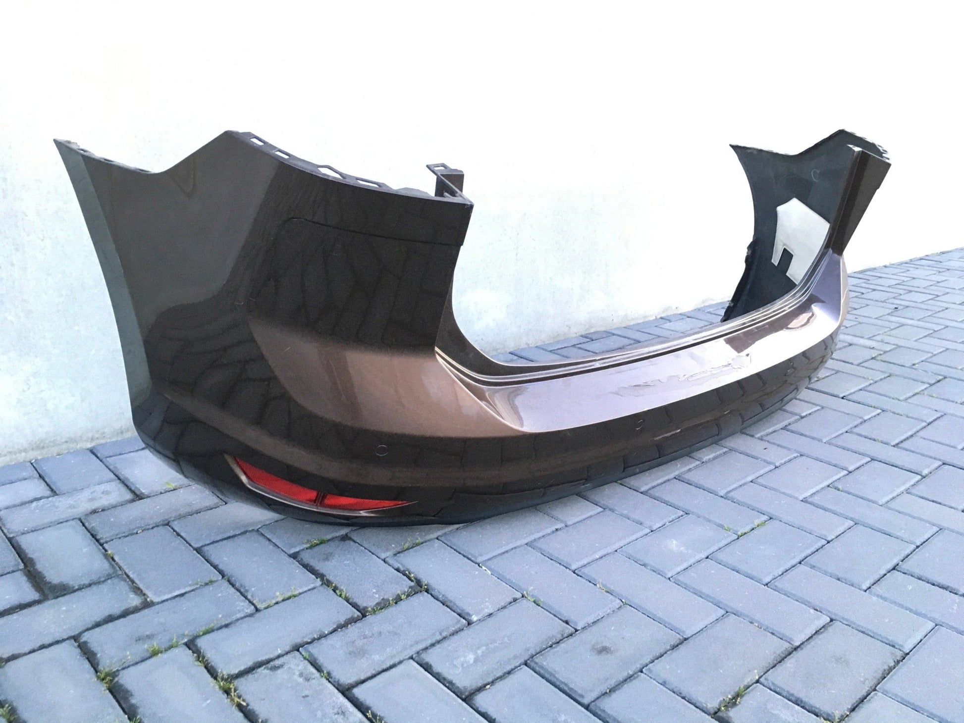 Paragolpes trasero VW Touran II 5T - 5TA807421A