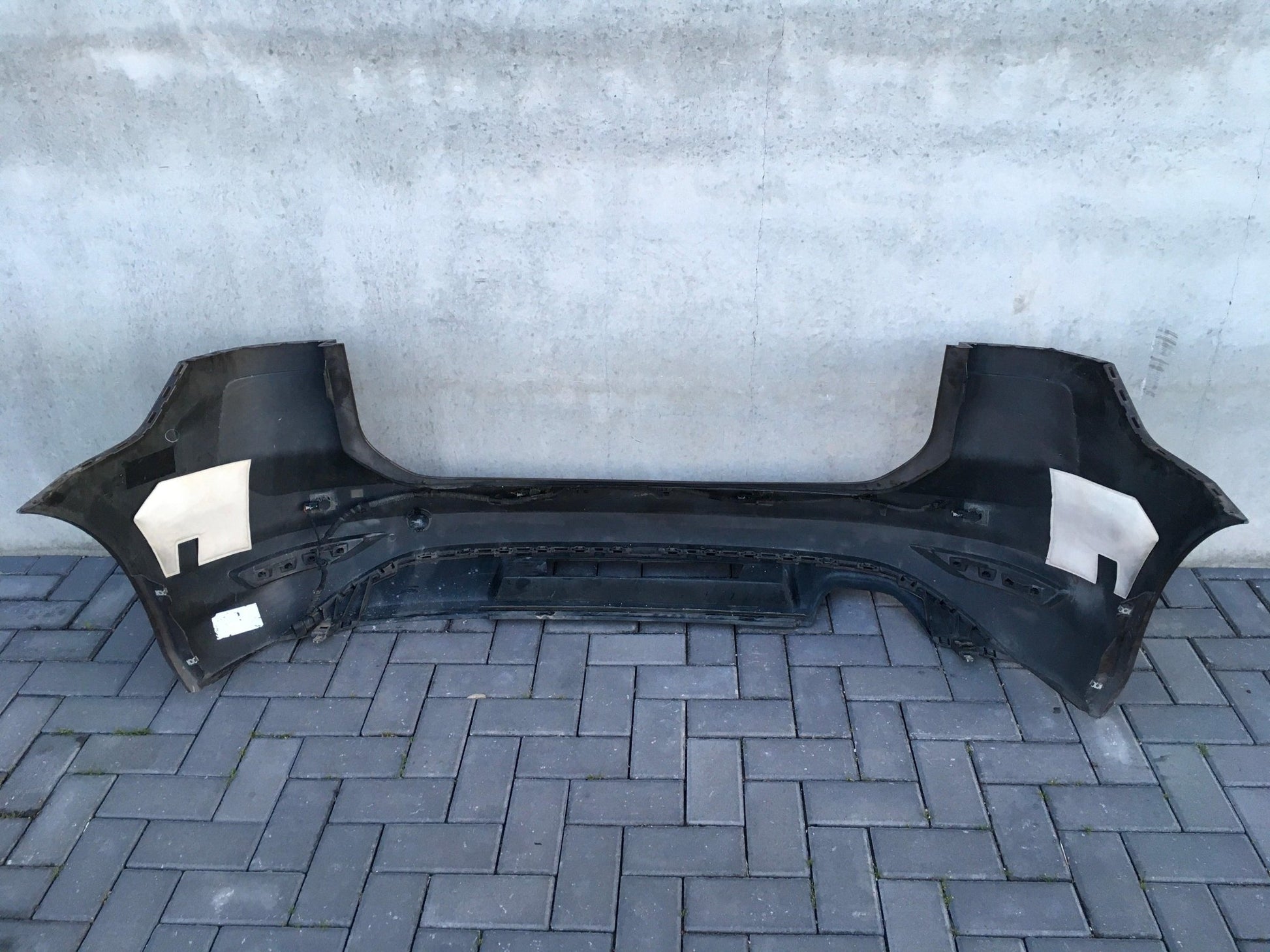 Paragolpes trasero VW Touran II 5T - 5TA807421A