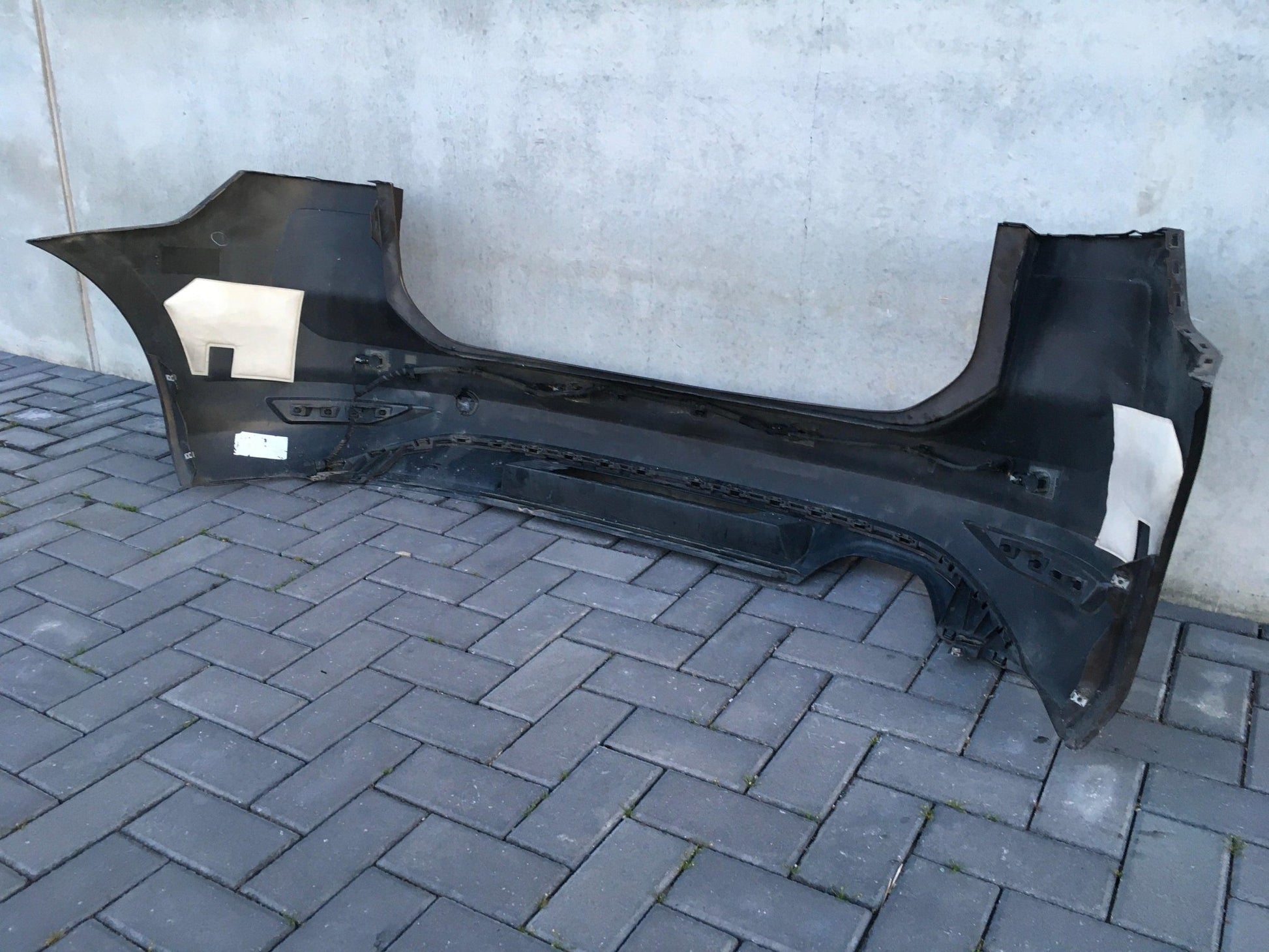 Paragolpes trasero VW Touran II 5T - 5TA807421A