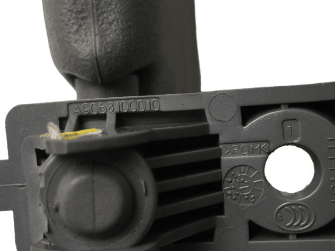 Parasol derecho Mercedes Sprinter / VW Crafter 1 - A9068100010