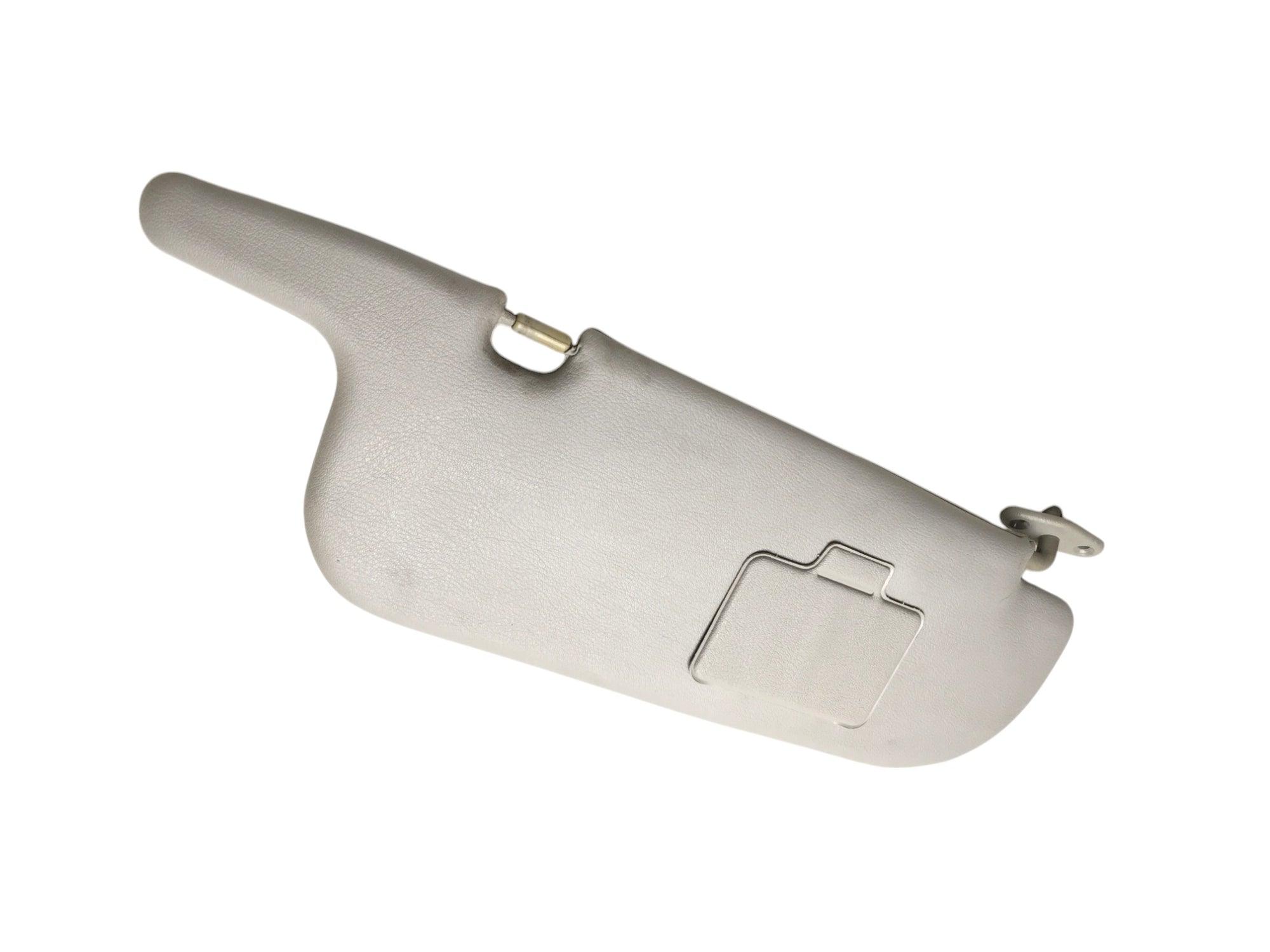 Parasol derecho Mitsubishi L200 K6/7 - MR590020 _