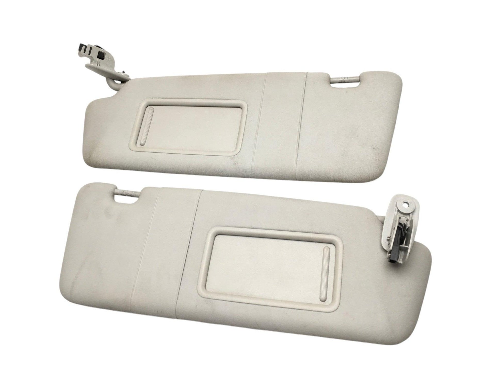 Parasoles Audi A4 B7 Seat Exeo - 8E01857551