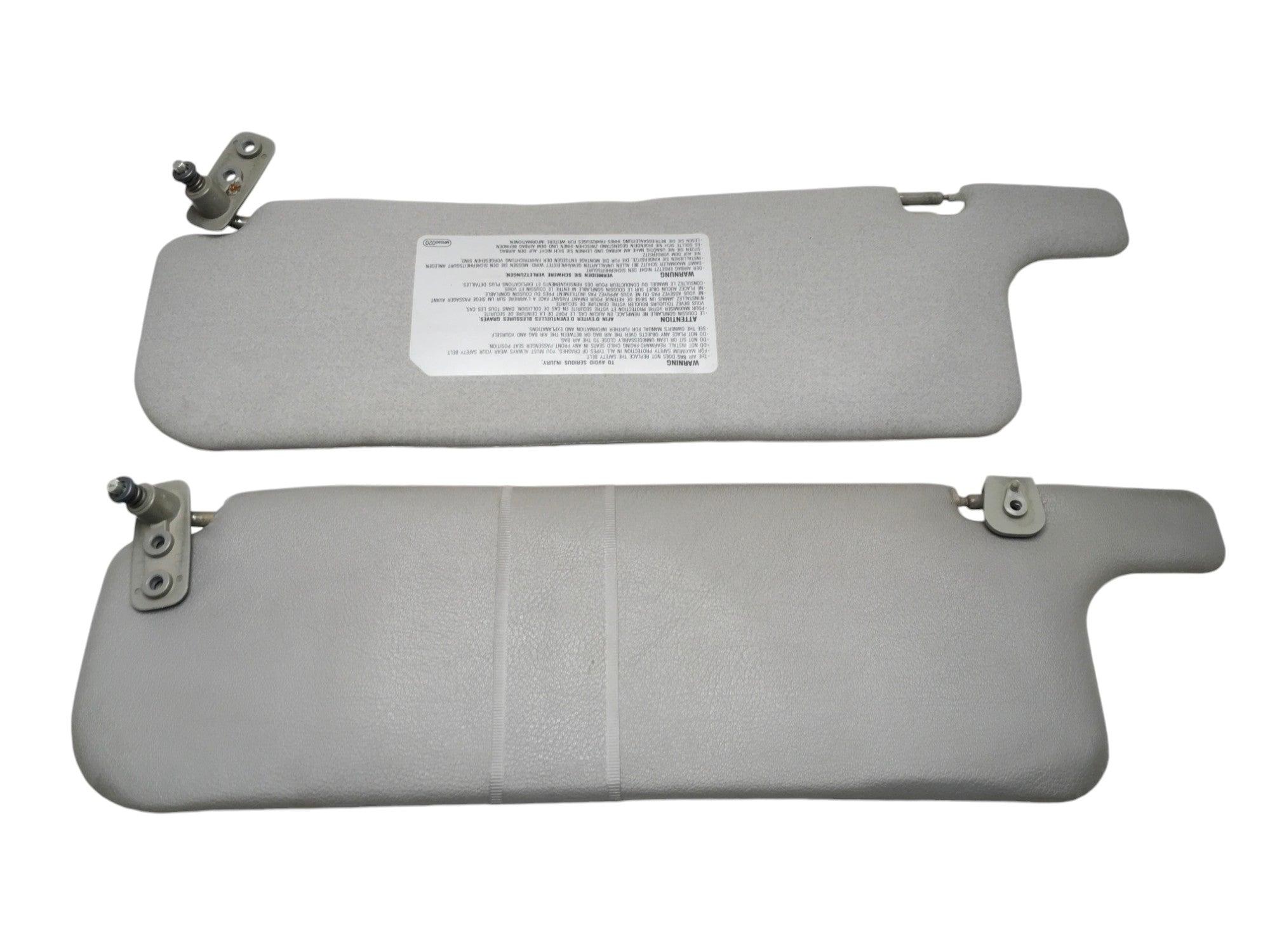 Parasoles Mitsubishi Pajero II - MR590020