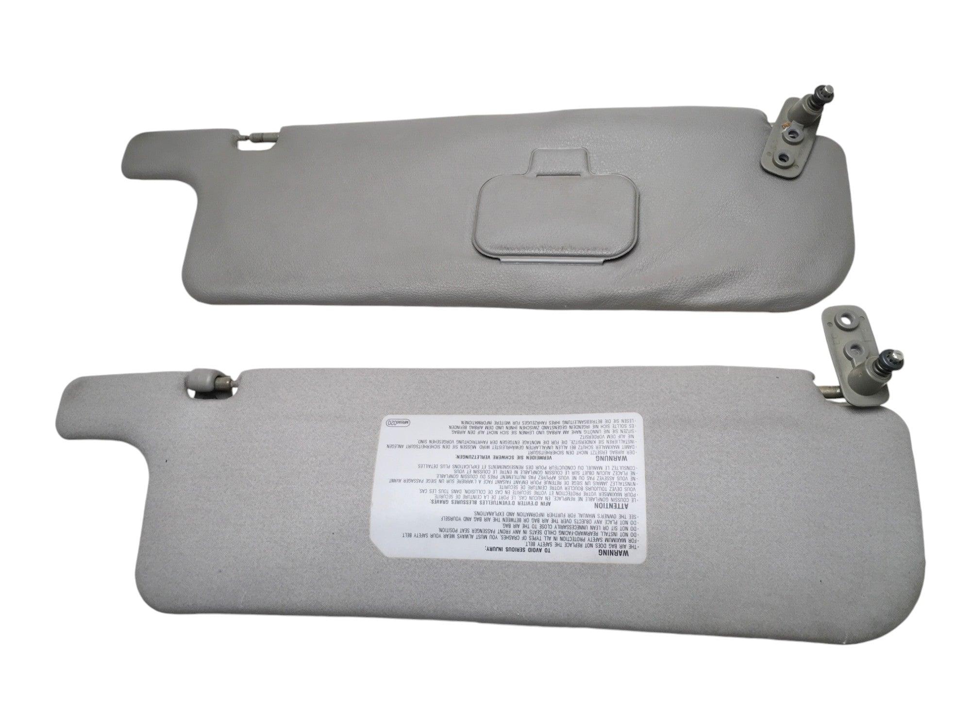 Parasoles Mitsubishi Pajero II - MR590020