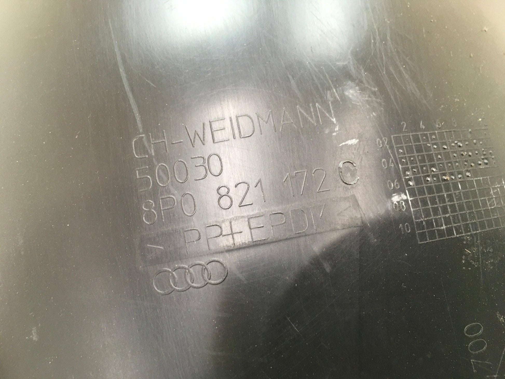 Paso rueda del dcho Audi A3 8P - 8P0821172C