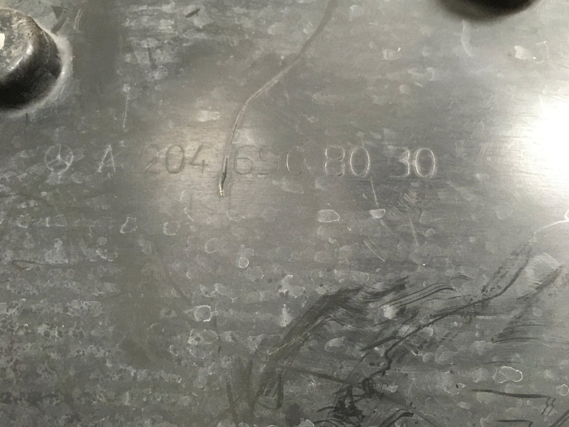 Paso Rueda del dcho Mercedes X204 - A2046908030