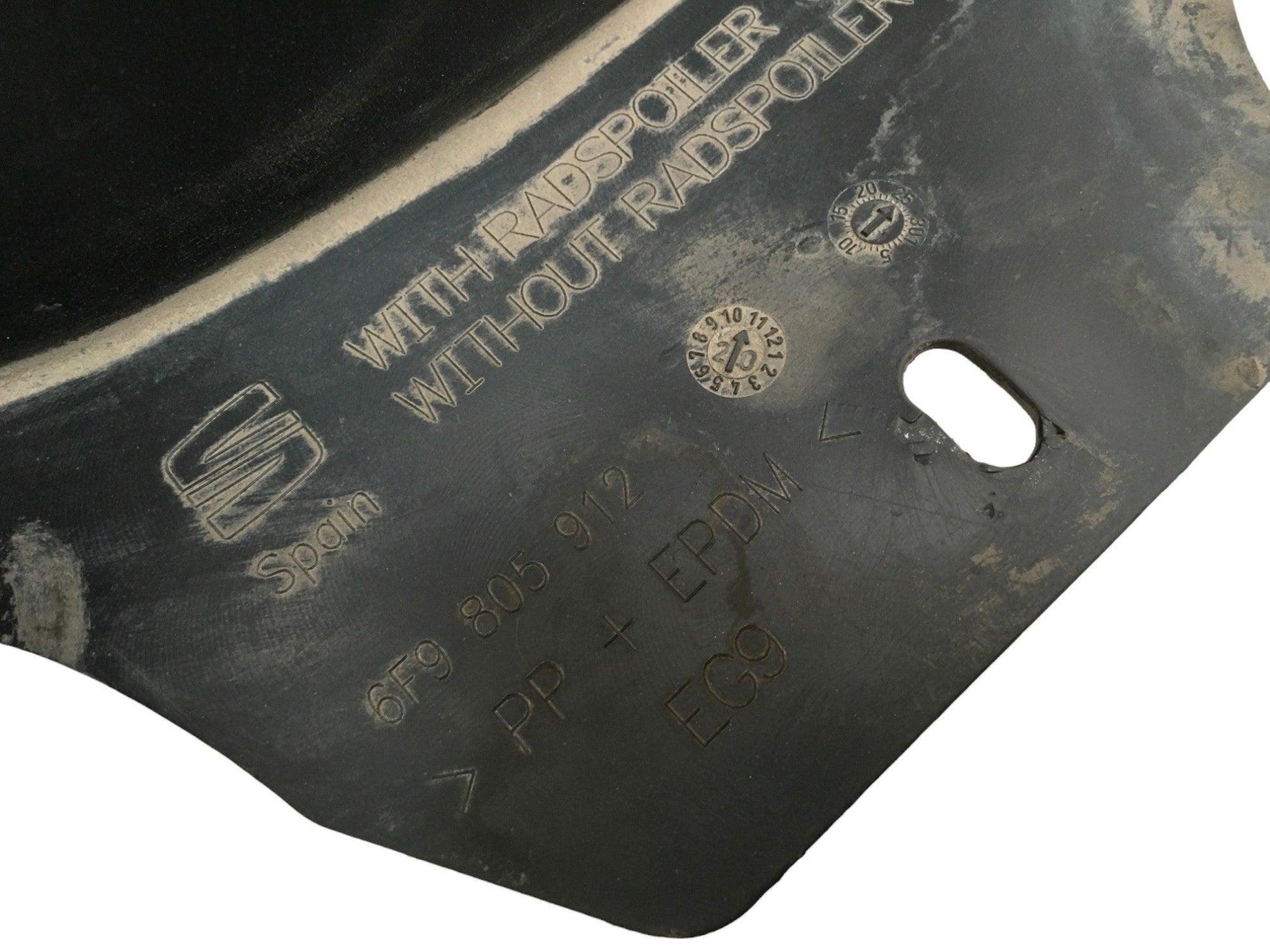 Paso rueda del dcho Seat Arona - 6F9805912