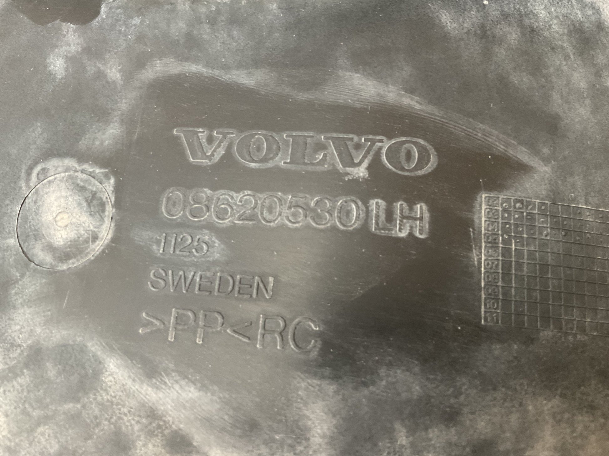 Paso Rueda del izq Volvo XC90 I - 08620530LH