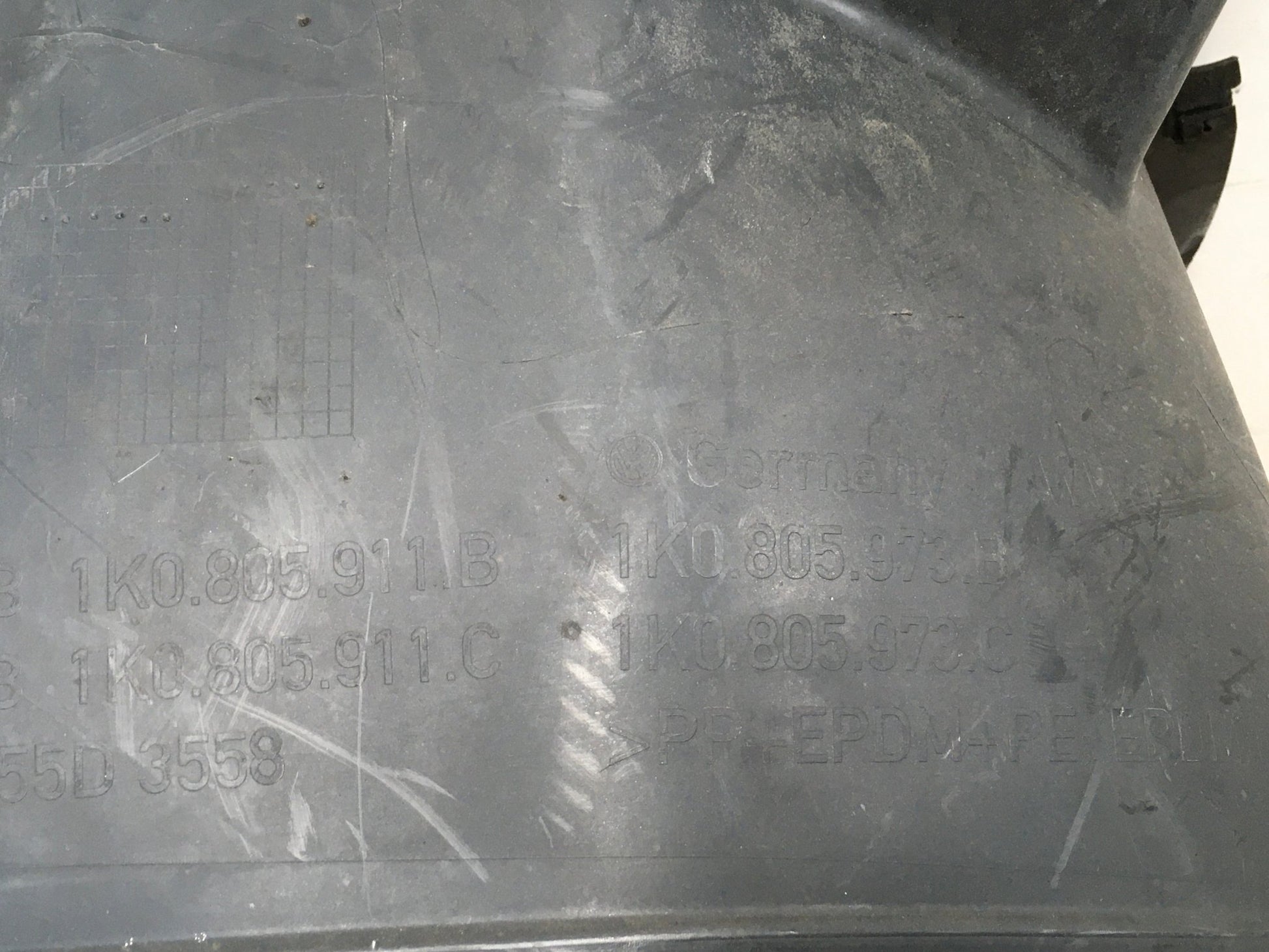 Paso Rueda del izq VW Golf Plus 5M - 1K0805911B