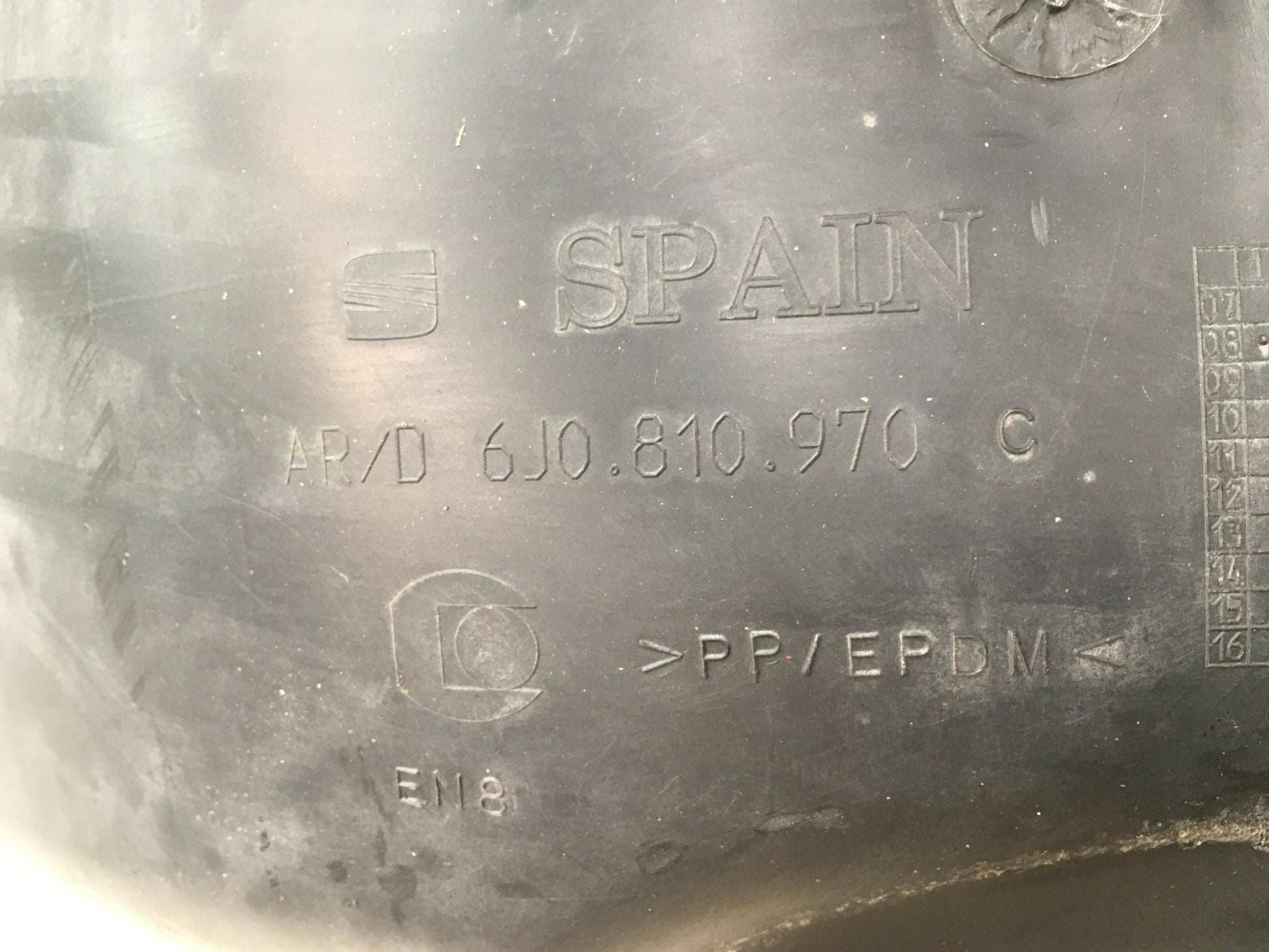 Paso Rueda tra dcho Seat Ibiza IV - 6J0810970