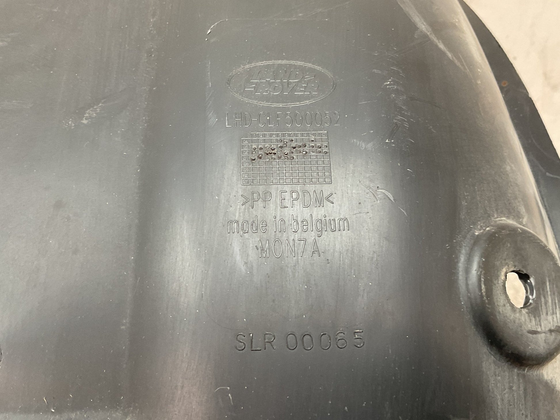 Paso Rueda tra izq Land Rover CLF500052 - CLF500052