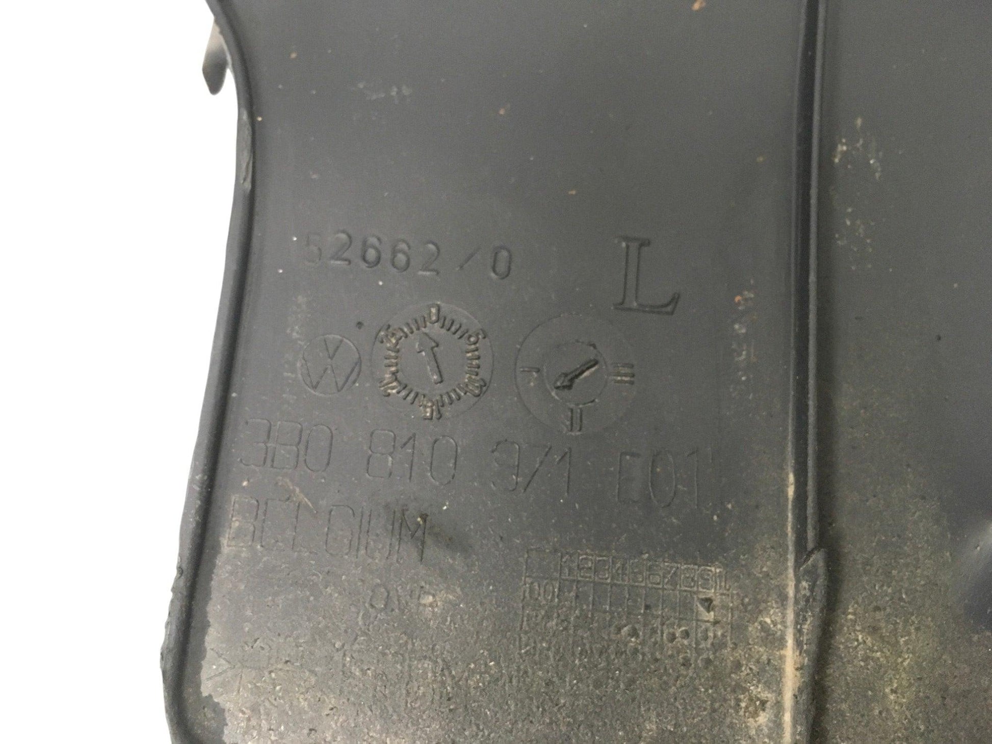 Paso Rueda tra izq VW Passat B5 - 3B0810971