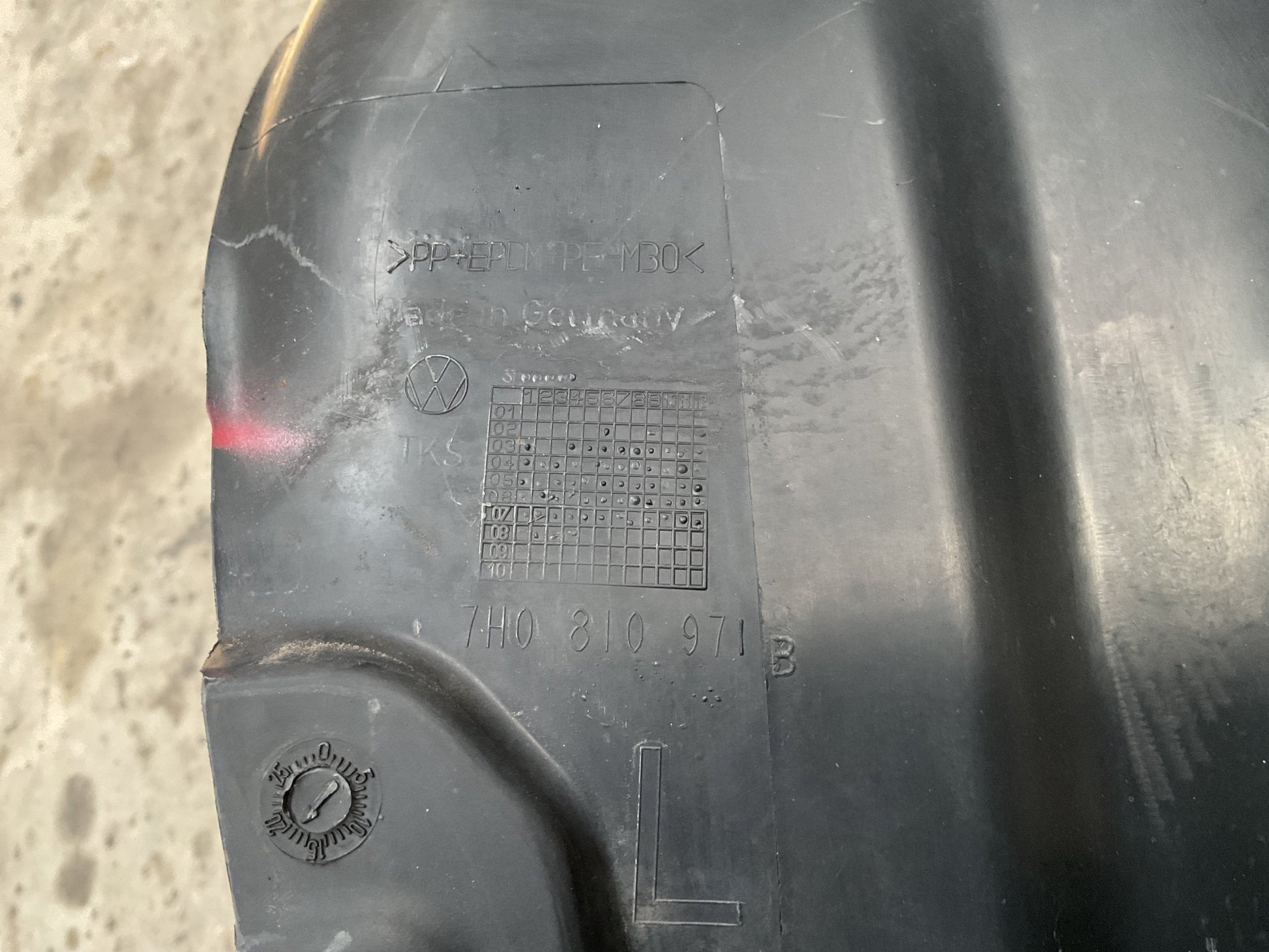 Paso Rueda tra izq VW T5 2003 - 2015 - 7H0810971B