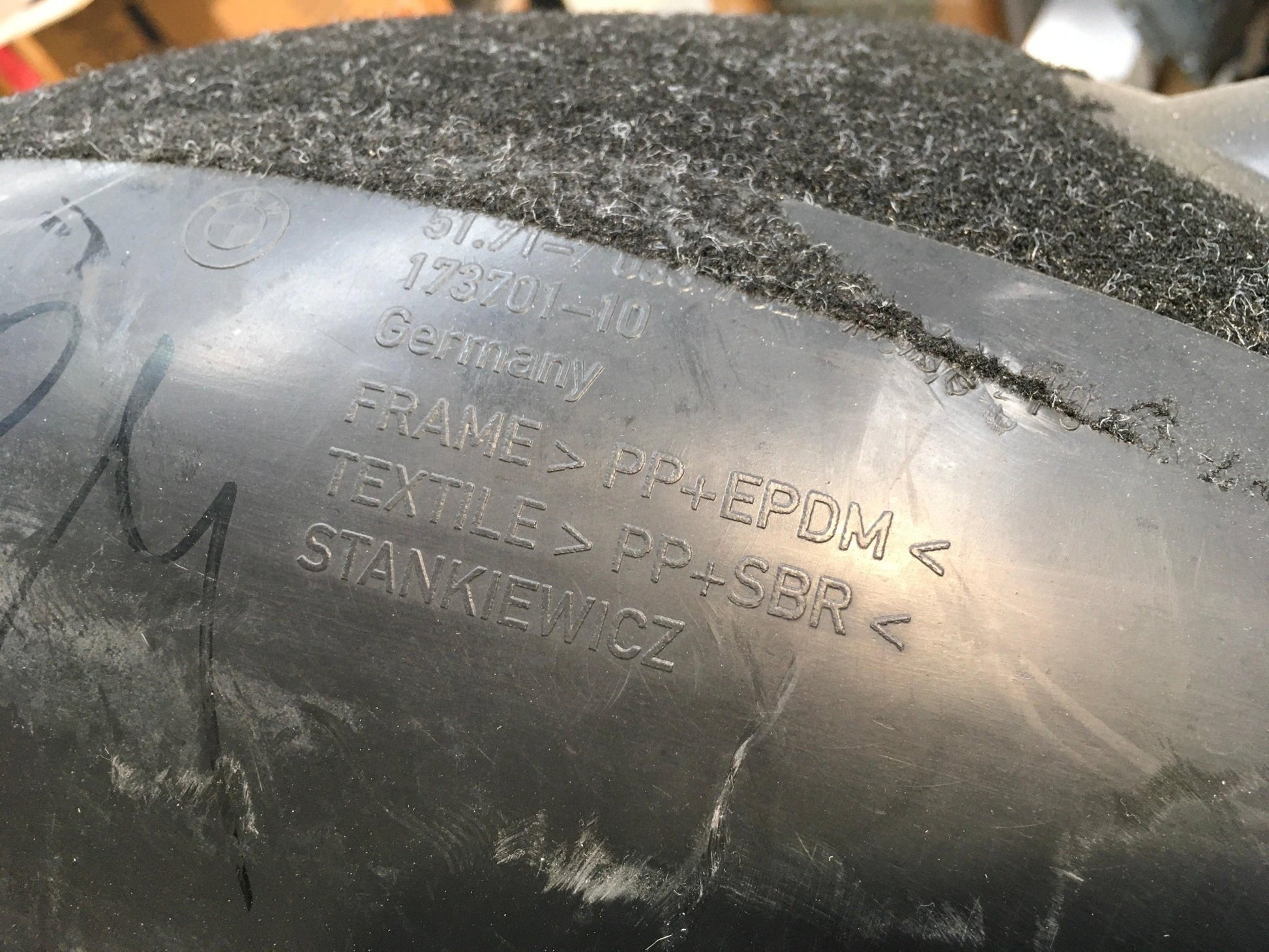 Paso rueda trasero dcho BMW E60 - 51717033752