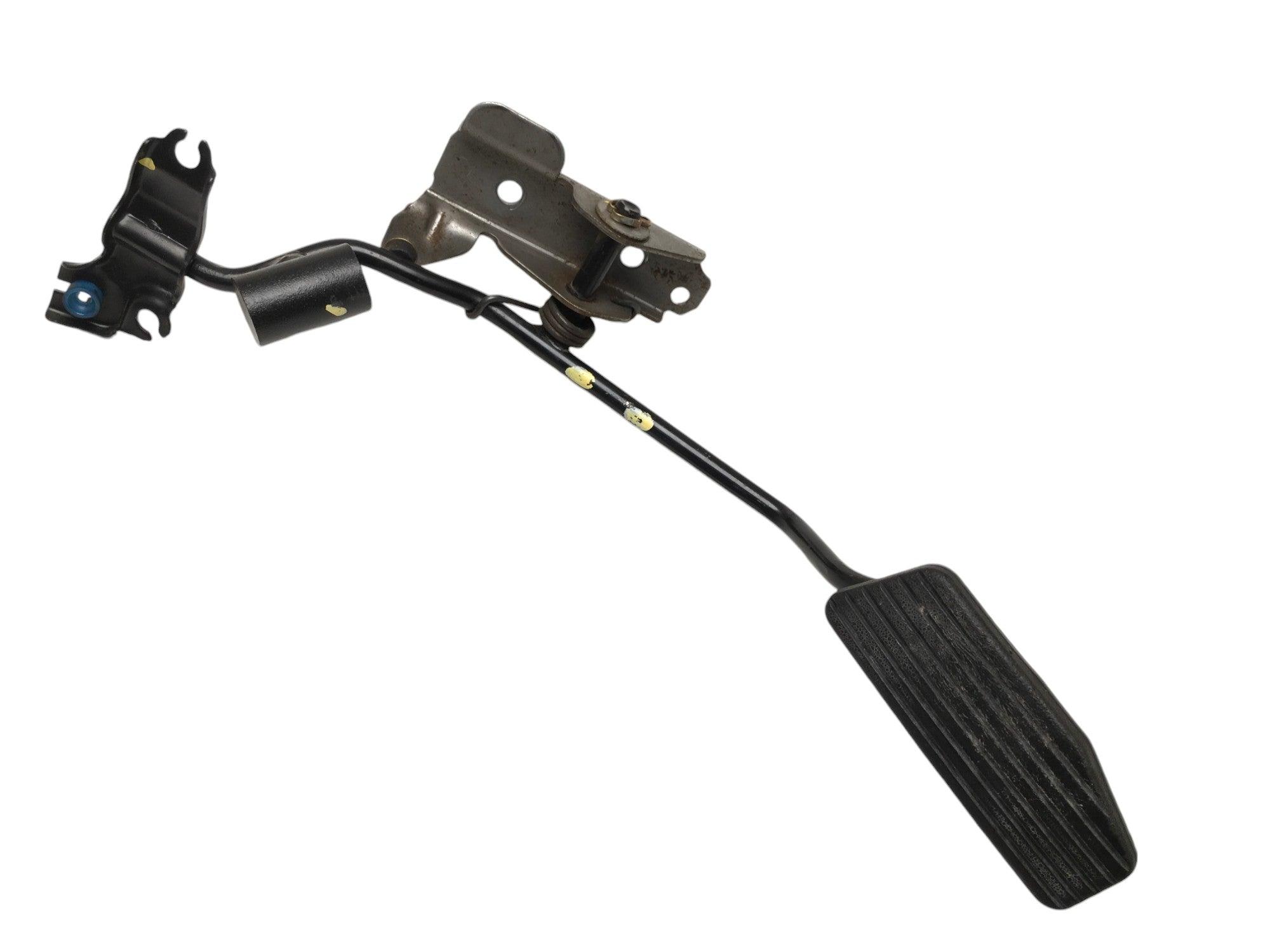 Pedal Acelerador Mitsubishi Montero II - 4d56 86143