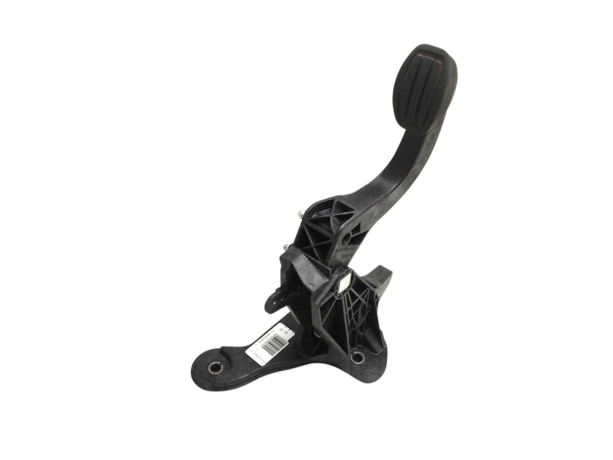 Pedal Embrague PSA P1008664A - P1008664A