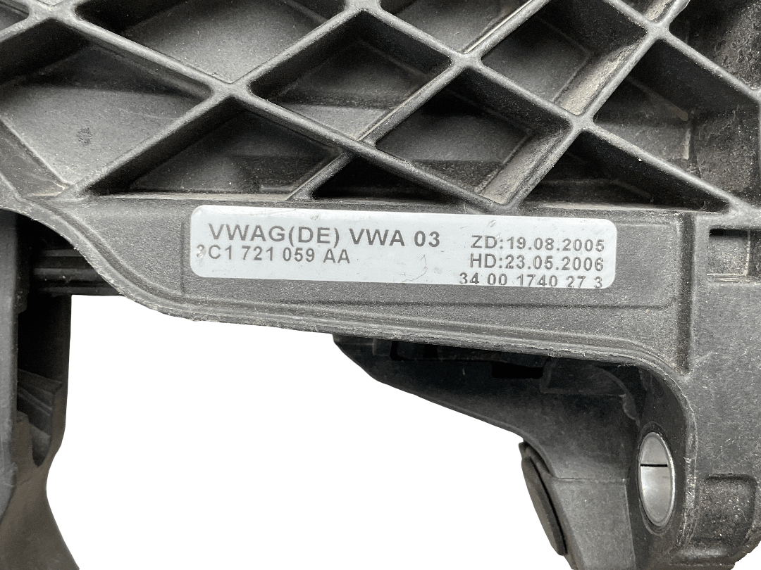 Pedal Embrague VW Passat B6 05-10 - 3C1721059AA