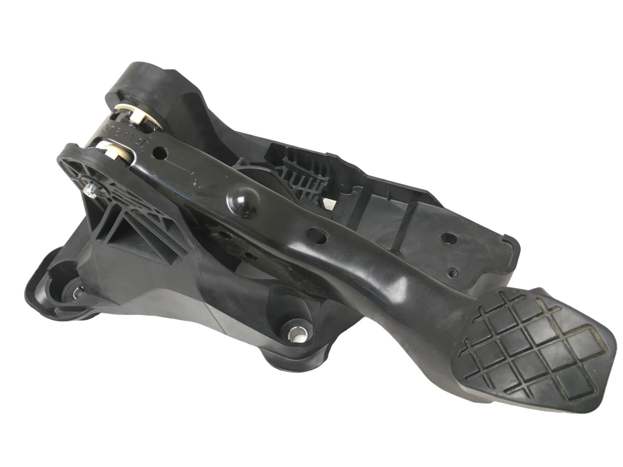 Pedal Freno VW 2Q1721058P - 2Q1721058P