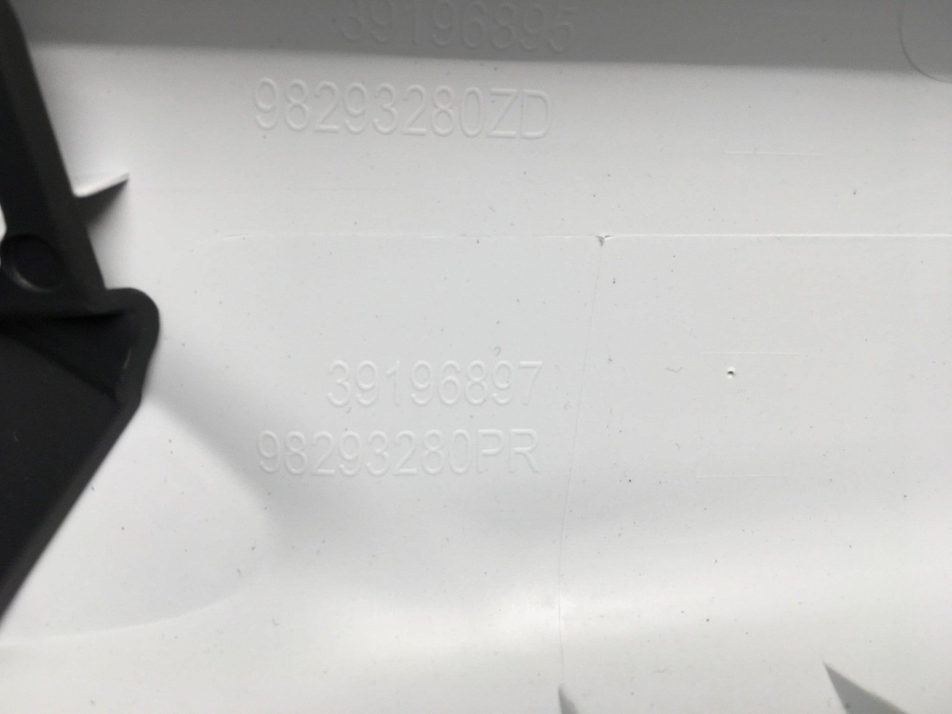 Pilar A izq Opel Corsa F - 98293280ZD