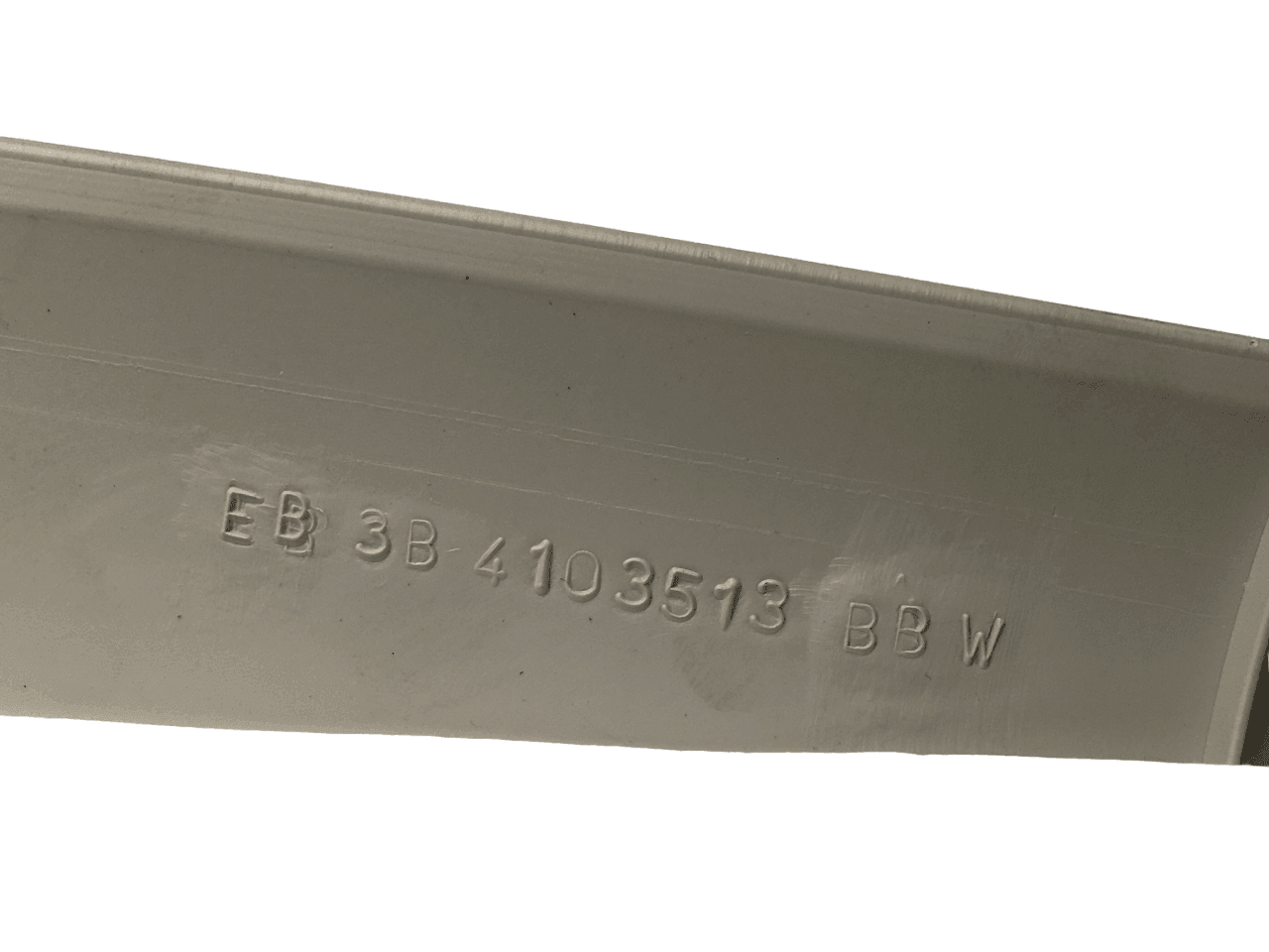 Pilar del izq Ford Ranger TKE - EB3B4103513