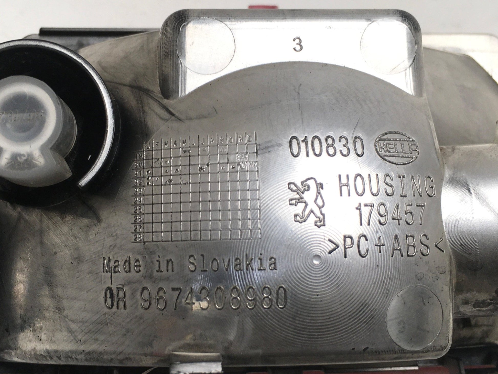 Piloto central Peugeot 208 II Opel Corsa F - 9674308980